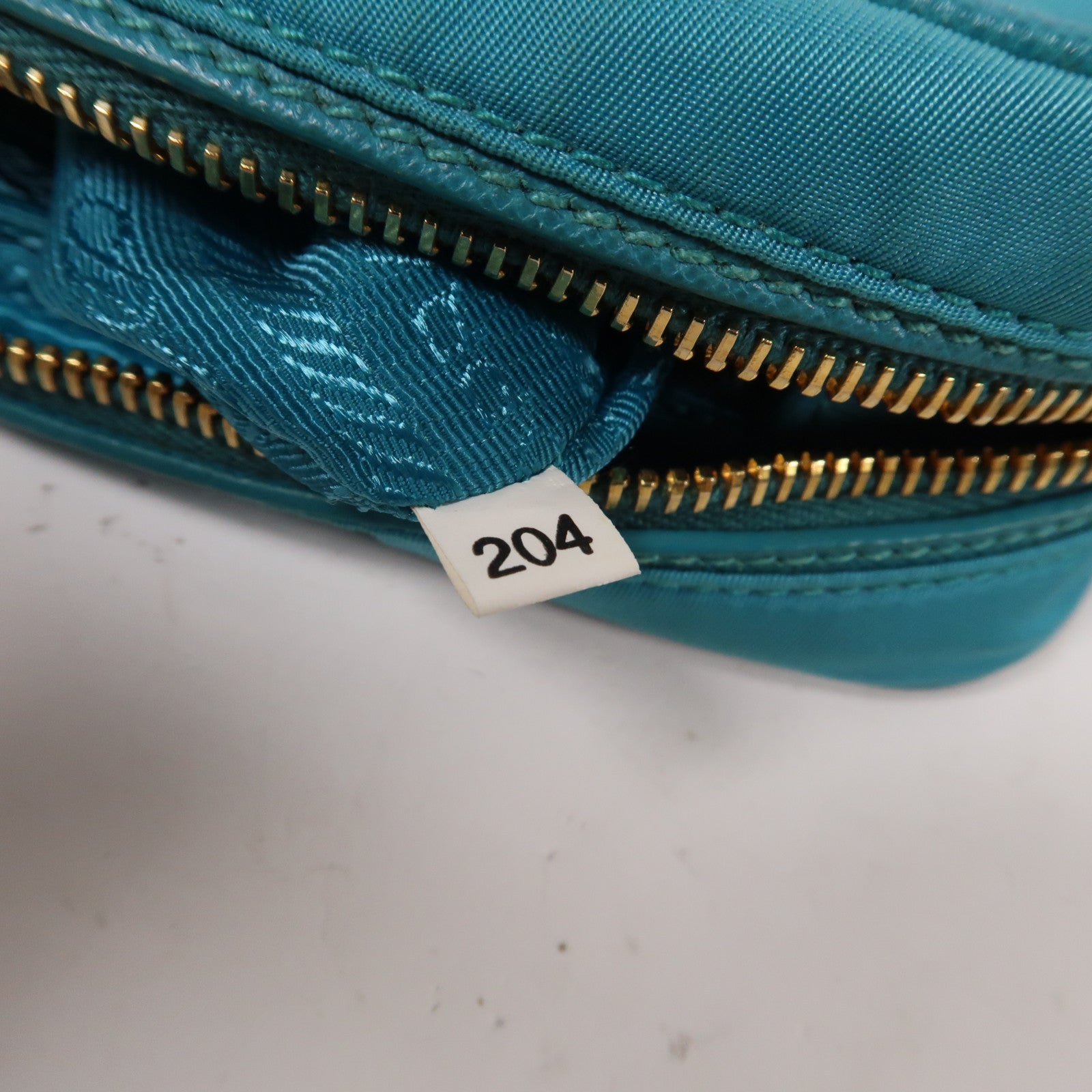 PRADA 尼龍Shoulder Bag金扣肩背袋綠色