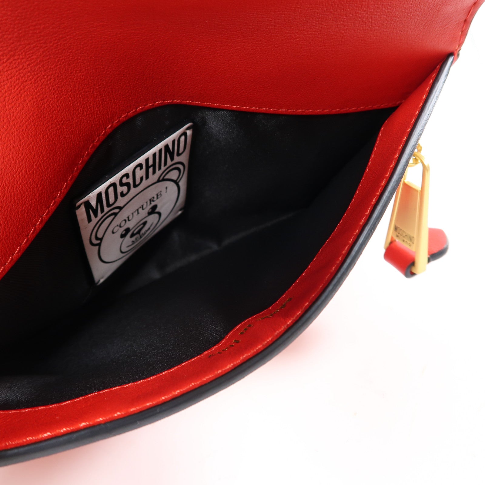 MOSCHINO 牛皮皮革Clutch金扣手拿包紅色