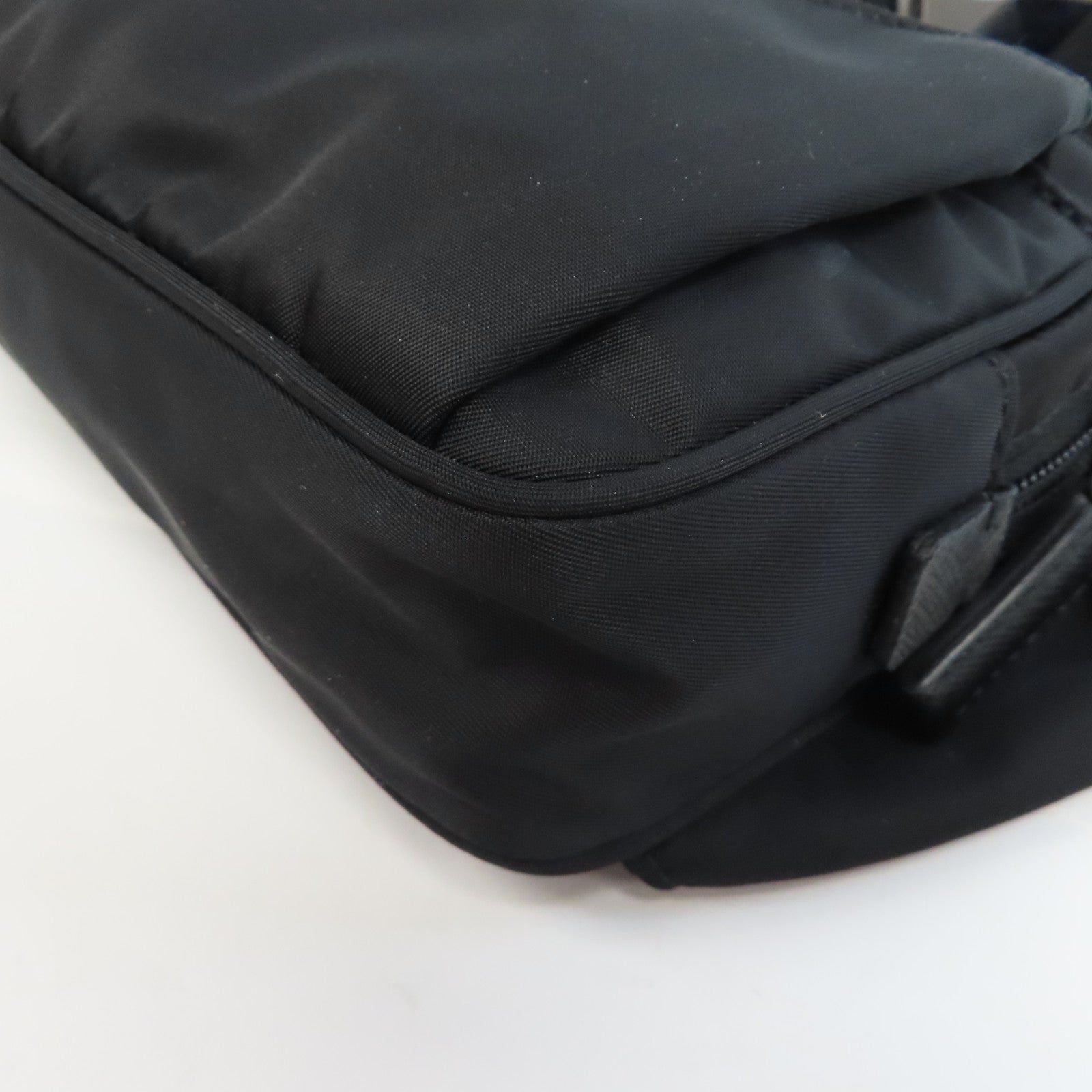 PRADA 尼龍Waist Bag銀扣腰包黑色