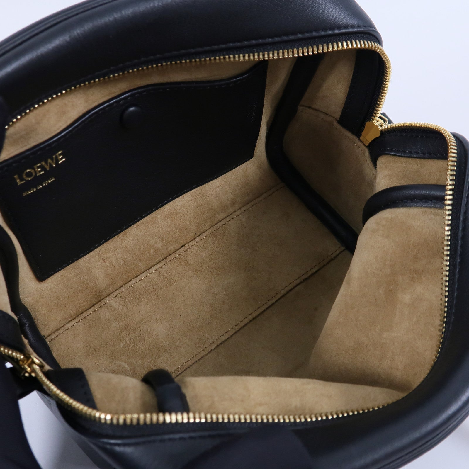 LOEWE 牛皮皮革Amazona 16 Square手挽肩背兩用袋