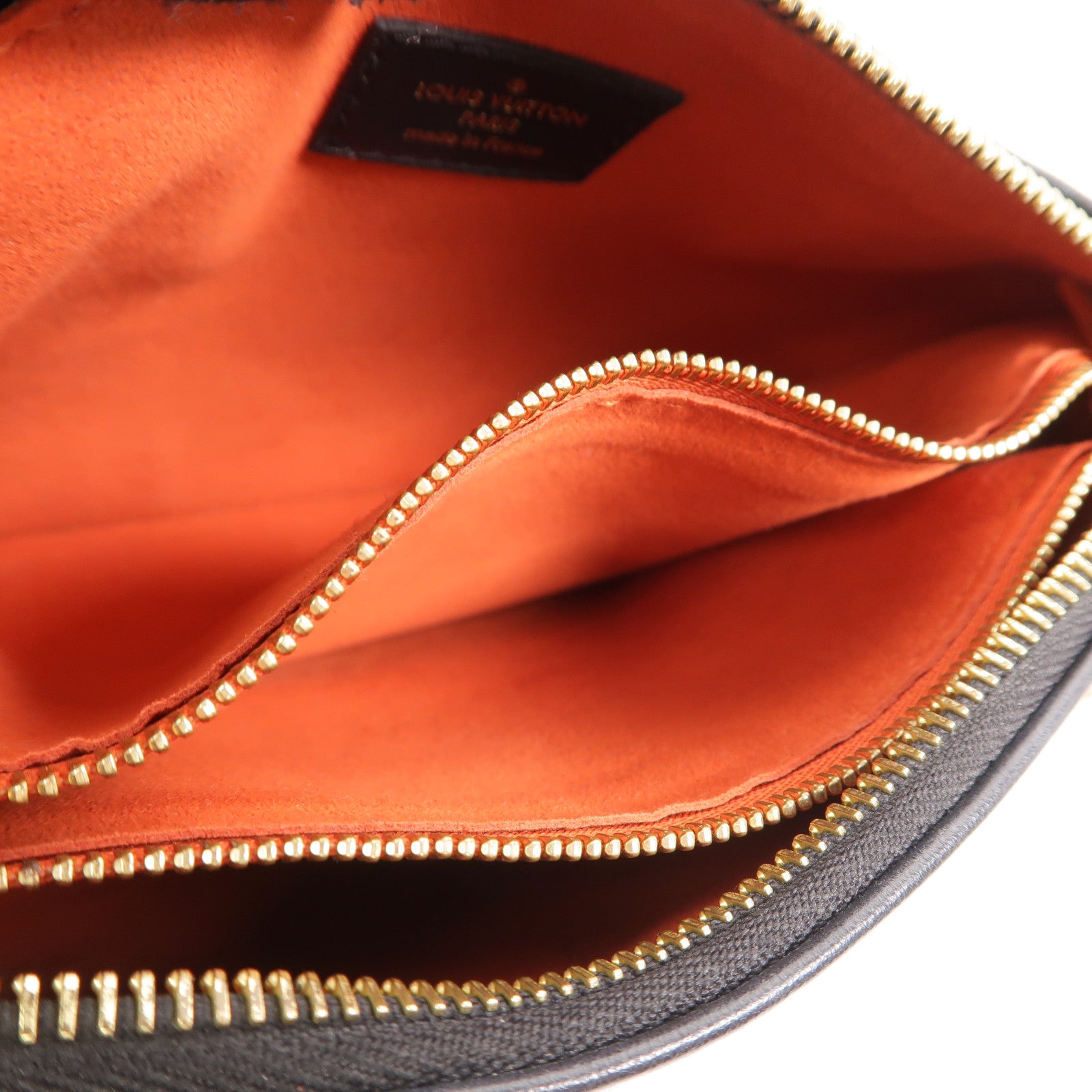 LOUIS VUITTON 【激減優惠】Monogram Embossed Coussin BB金扣鏈帶手挽肩背兩用袋