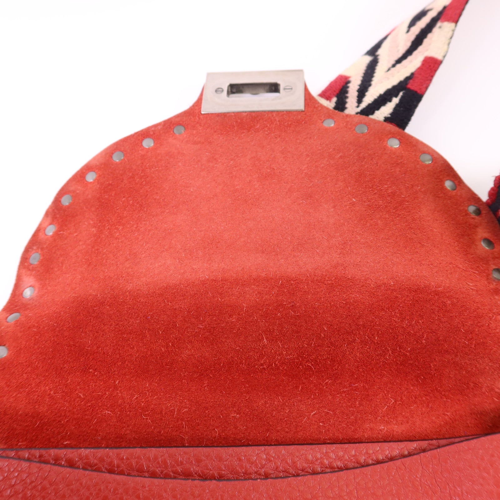 Valentino 【激減優惠】牛皮皮革Shoulder Bag銀扣肩背袋