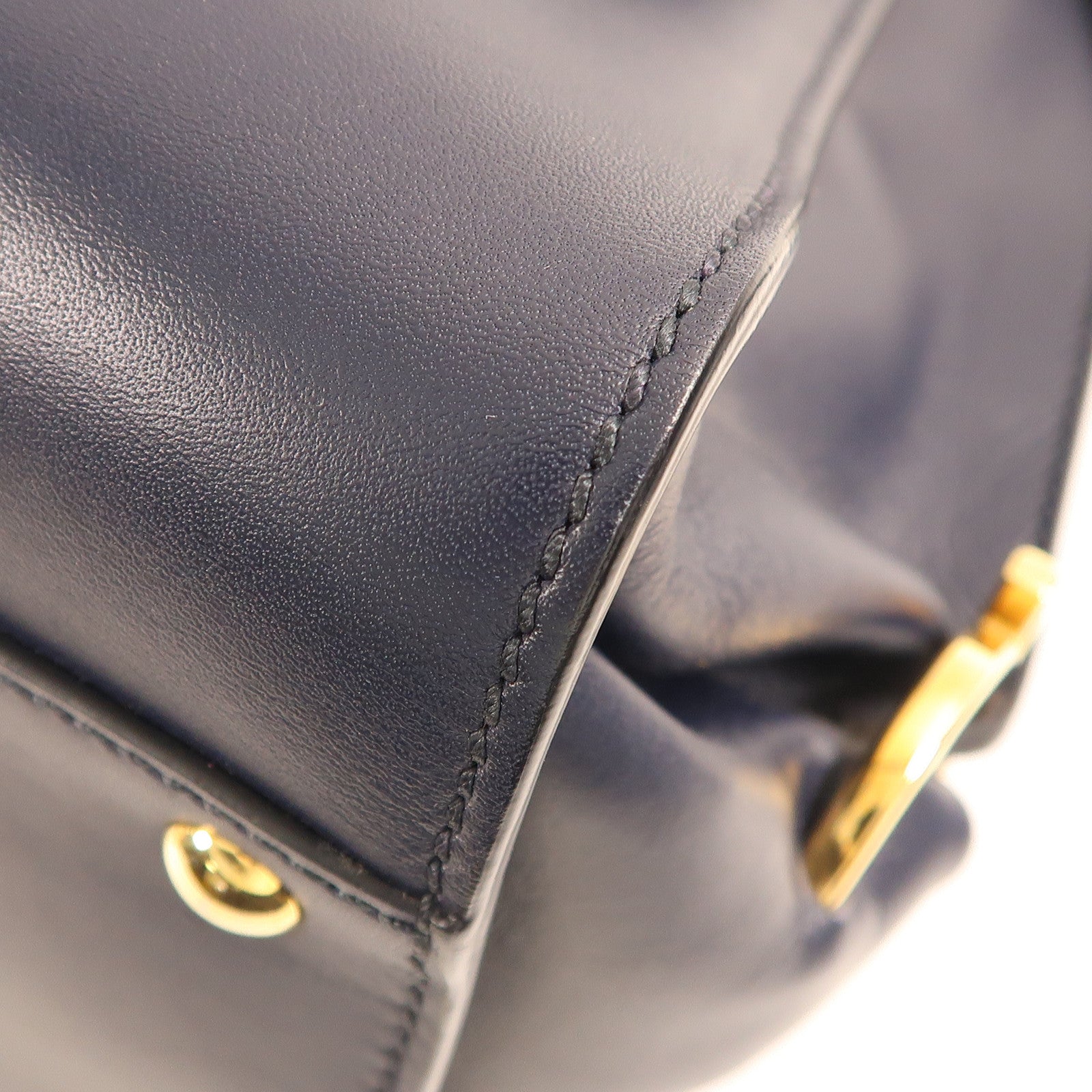 Salvatore Ferragamo 牛皮皮革Sofia Bag金扣手挽肩背兩用袋