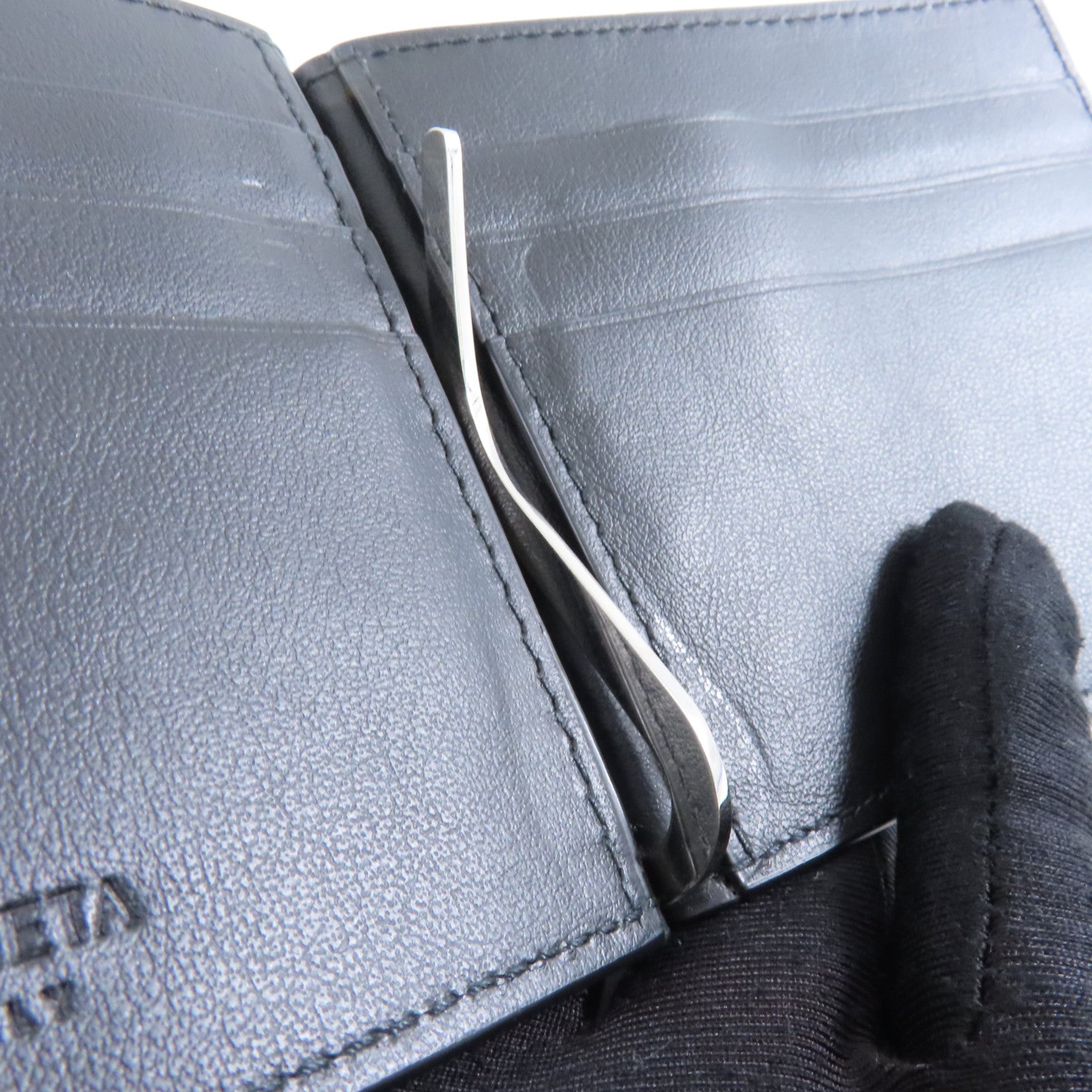 BOTTEGA VENETA 織紋皮革Wallet銀扣錢包黑色