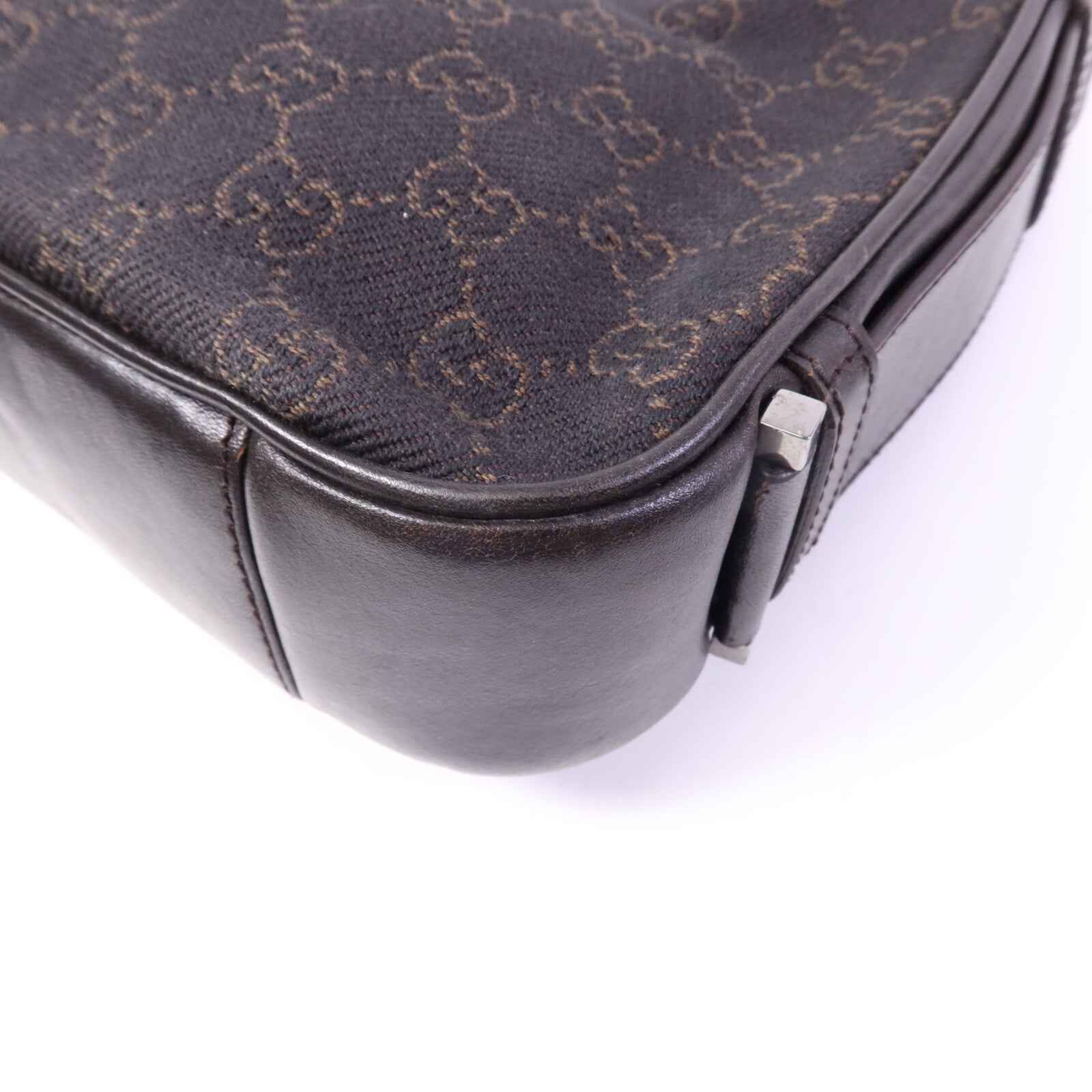 GUCCI 帆布Jacqua銀扣肩背袋