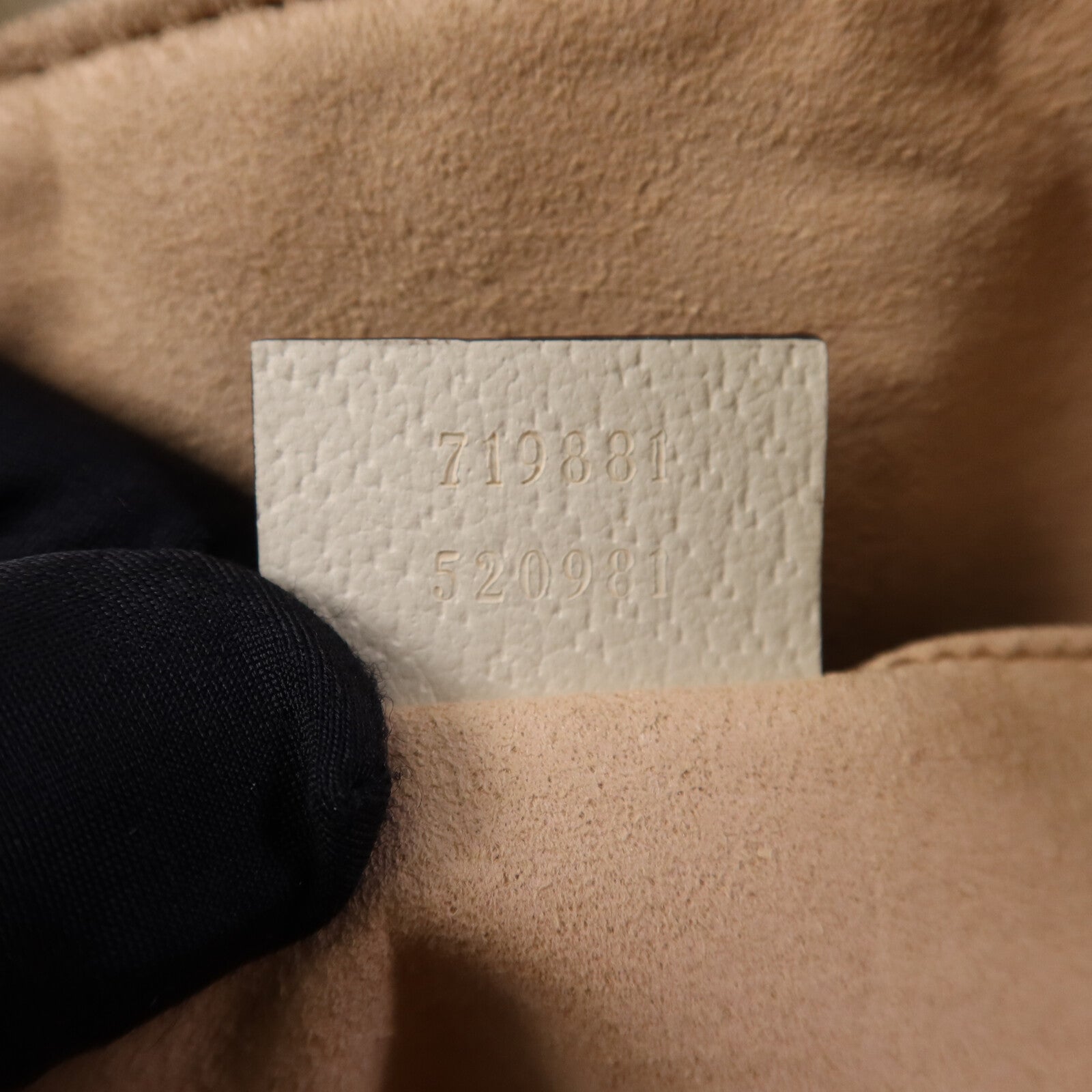 GUCCI 牛皮皮革GG Ophidia金扣肩背袋