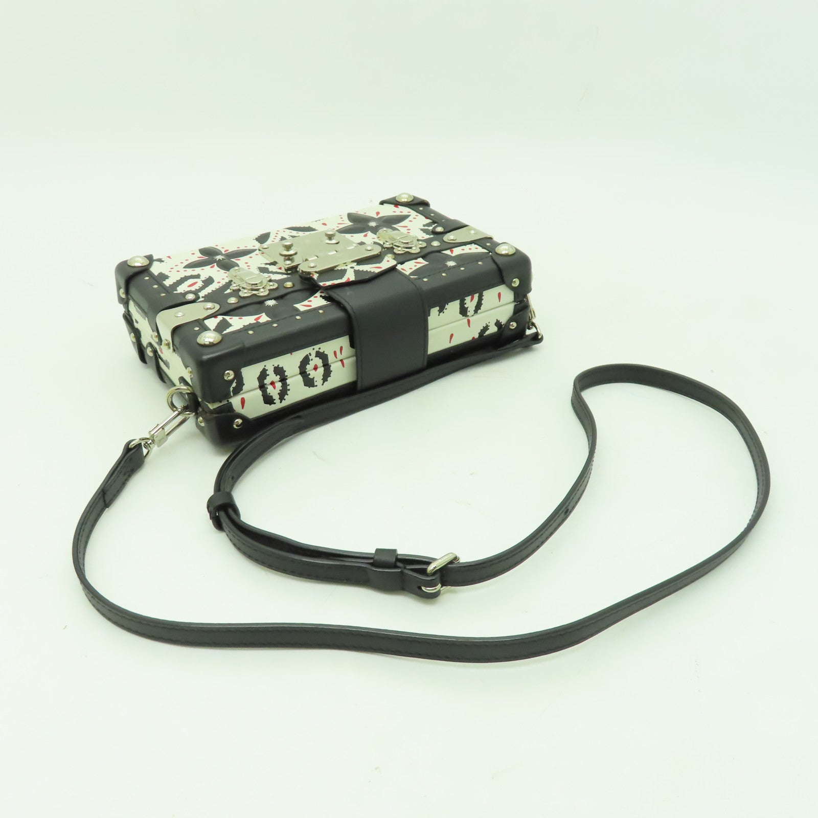 LOUIS VUITTON 【激減優惠】Graphic Print Petite Malle銀扣肩背袋白色/黑色