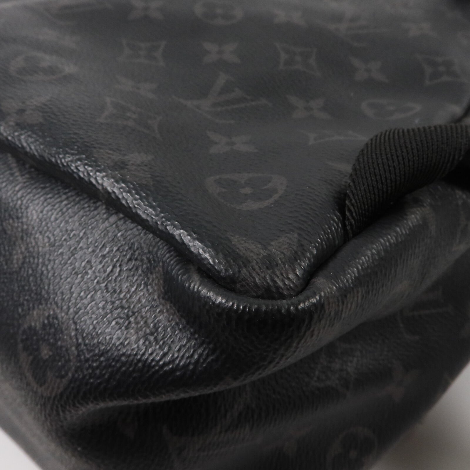 LOUIS VUITTON Monogram Eclipse Discovery PM背包