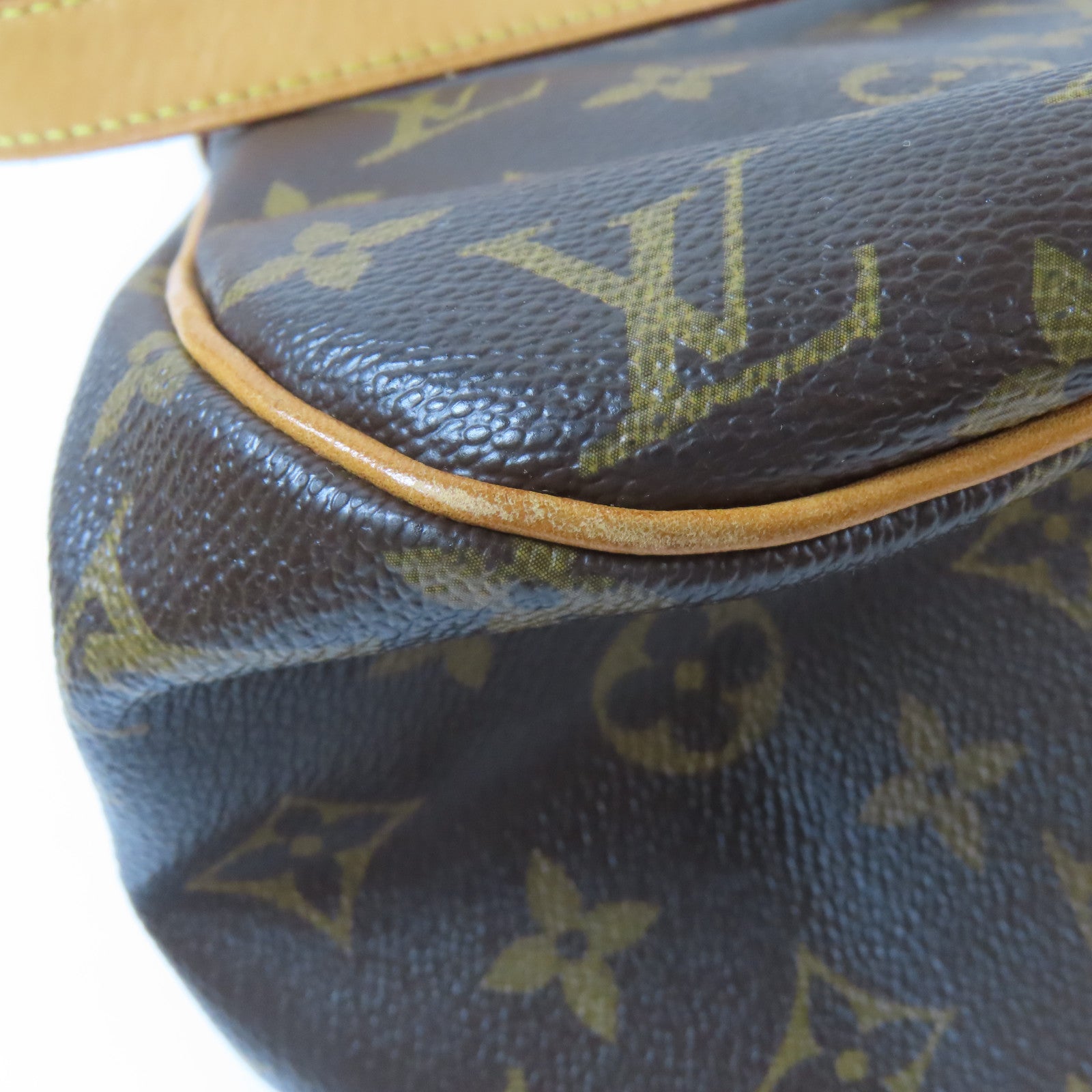 LOUIS VUITTON Monogram Batignolles Horizontal金扣肩背袋啡色