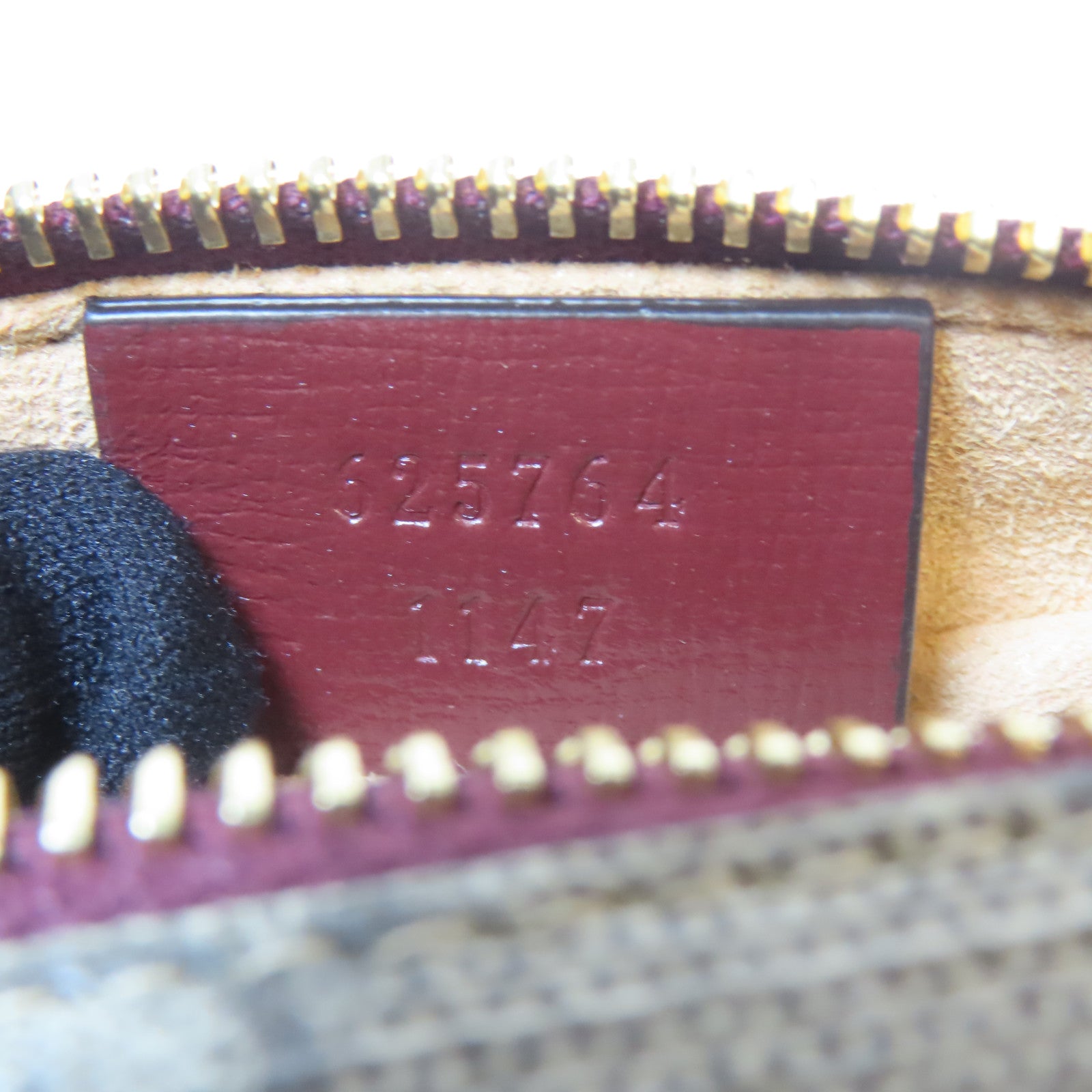 GUCCI 【激減優惠】塗層帆布Business Clutch Bag金扣手拿包啡色