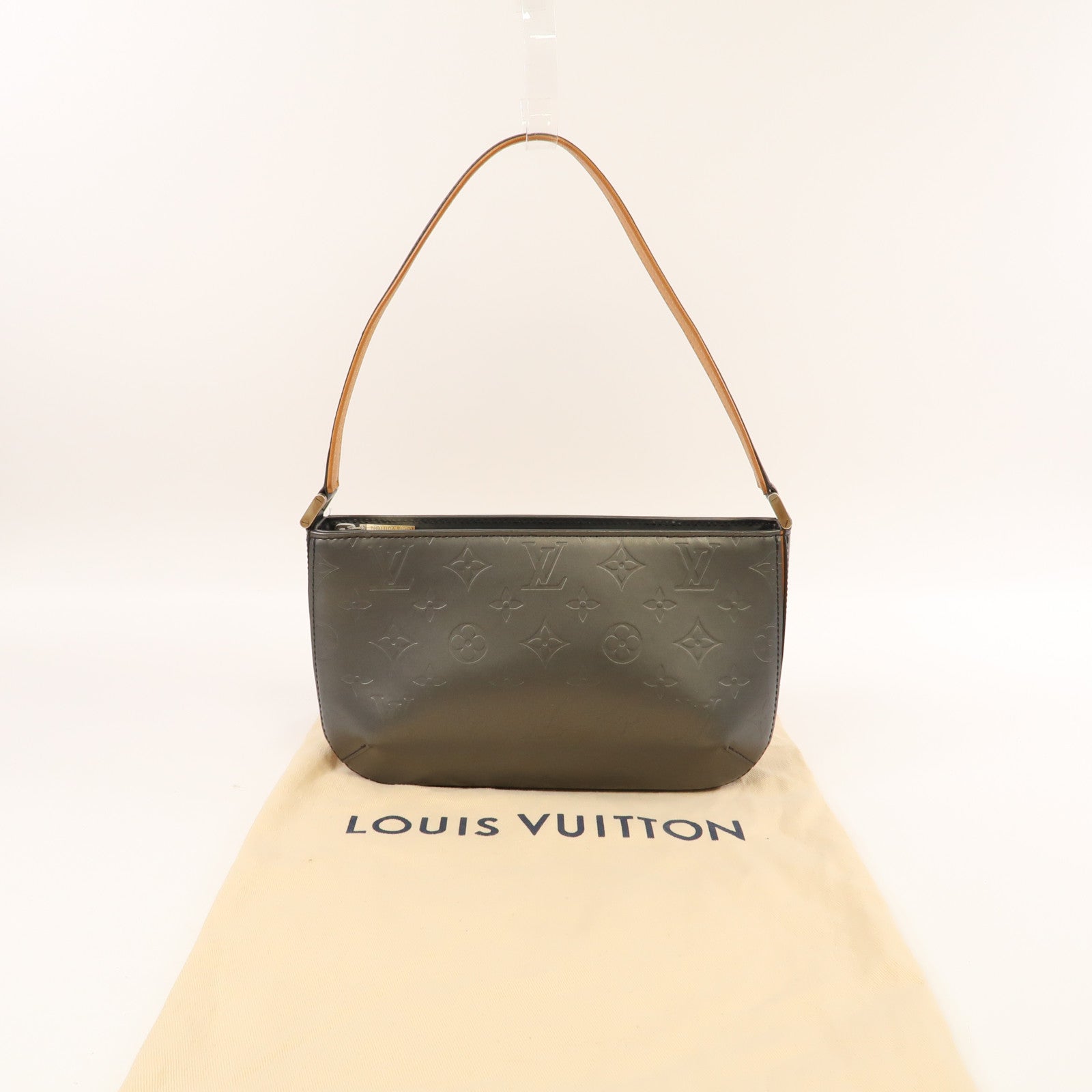 LOUIS VUITTON Monogram Mat Fowler Bag銀扣灰色