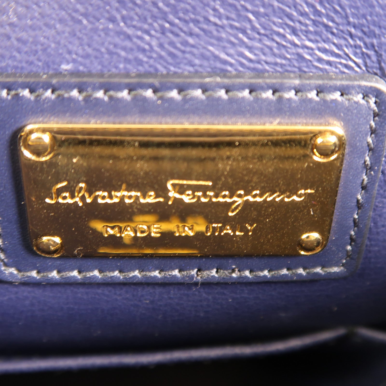 Salvatore Ferragamo 牛皮皮革Sofia Bag金扣手挽肩背兩用袋