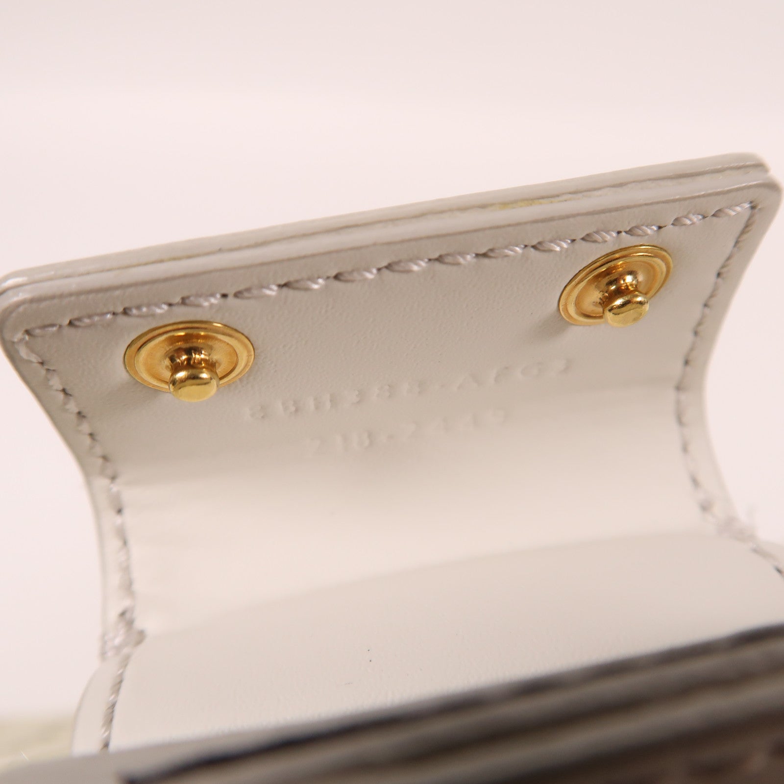 FENDI 【激減優惠】PVC Hand Bag金扣手挽袋白色