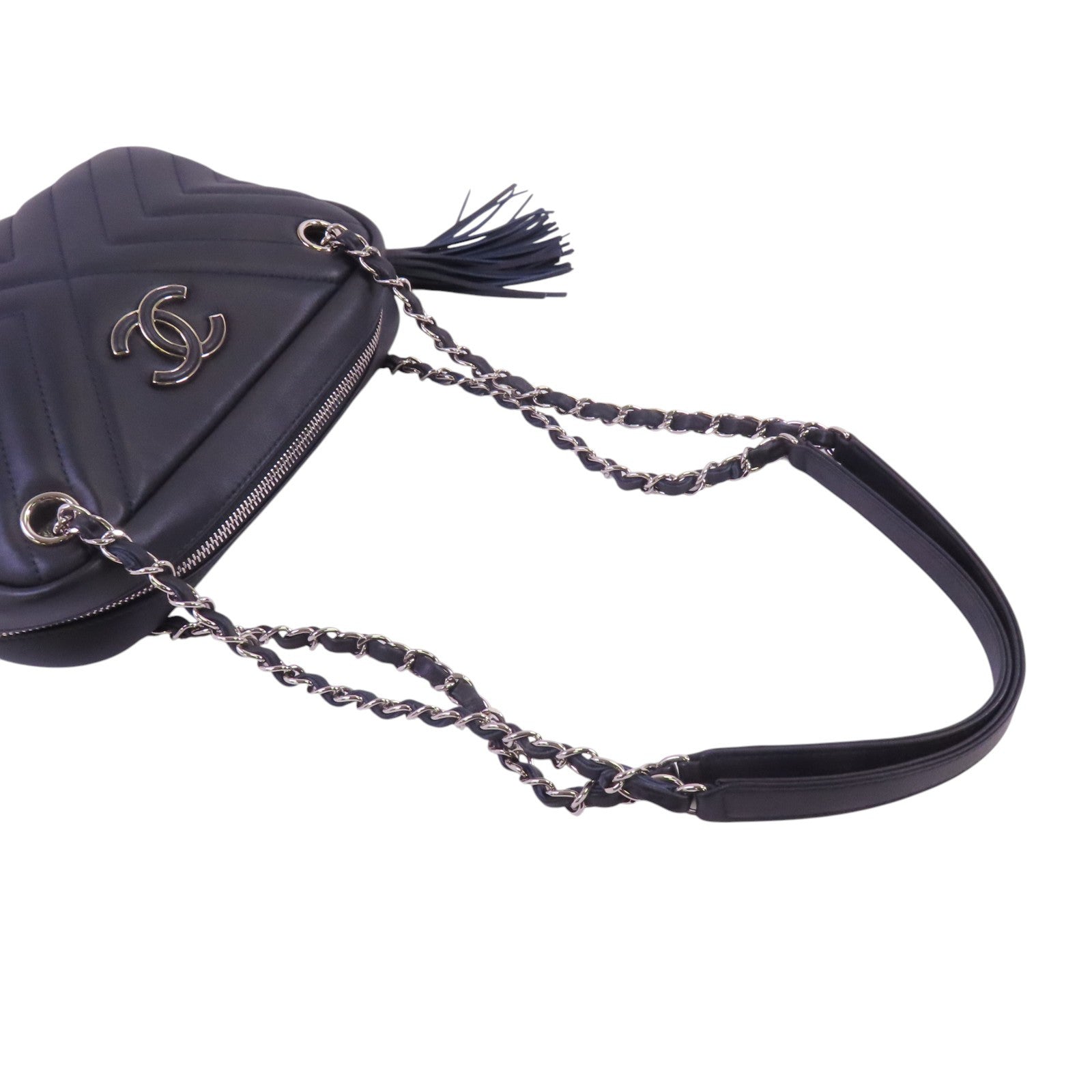 CHANEL 牛皮皮革Chevron Camera Bag銀扣鏈帶肩背袋