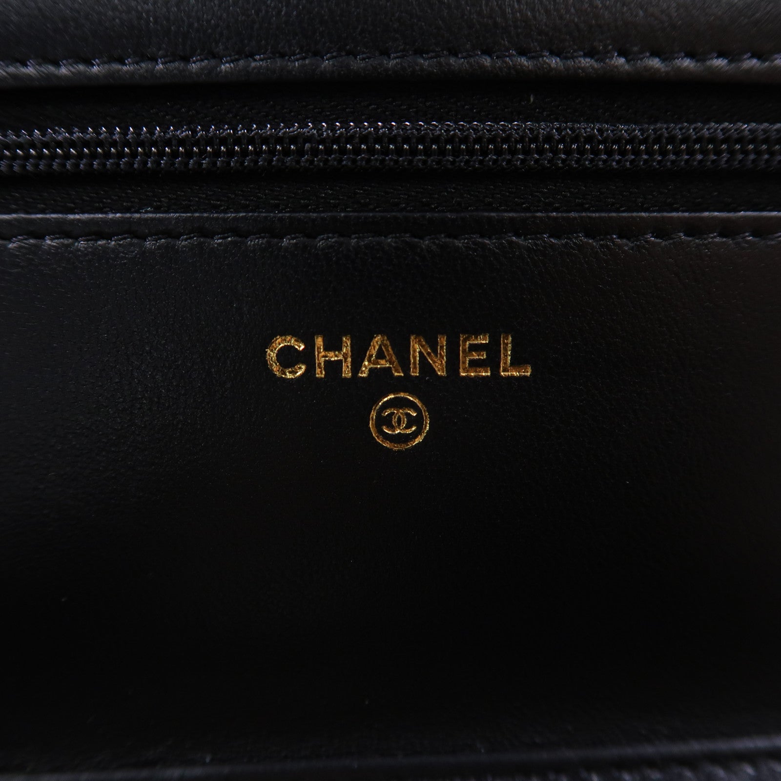 CHANEL 菱格羊皮皮革Wallet On Chain金扣鏈帶肩背袋黑色