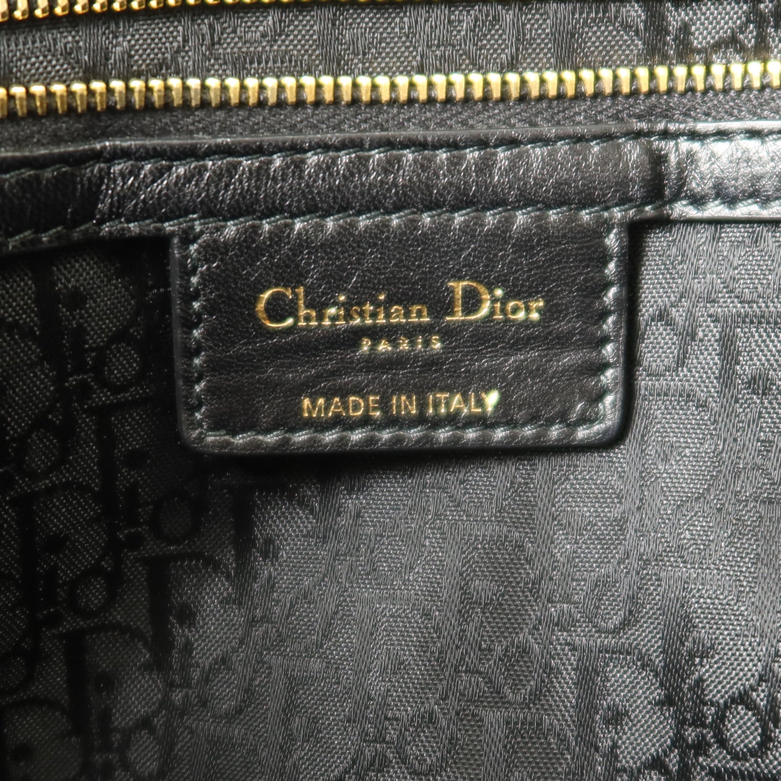 Dior 羊皮皮革Cannage金扣肩背袋