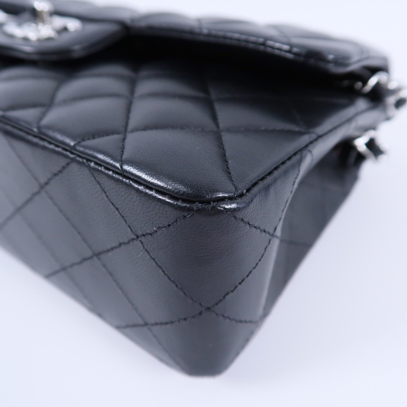 CHANEL 羊皮皮革Classic 23鏈帶肩背袋
