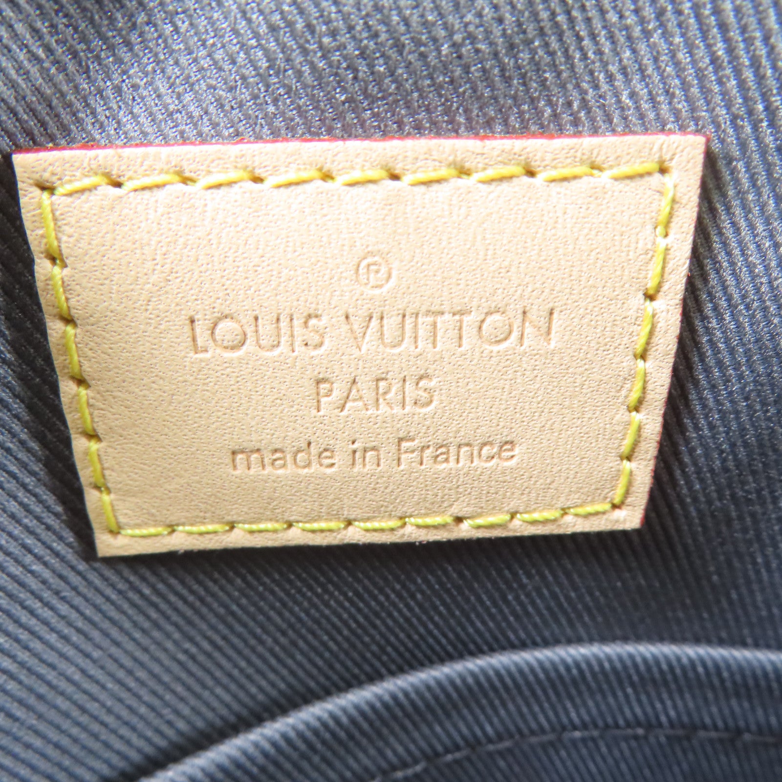 LOUIS VUITTON Damier Salt Trio Messenger Bag銀扣肩背袋灰色