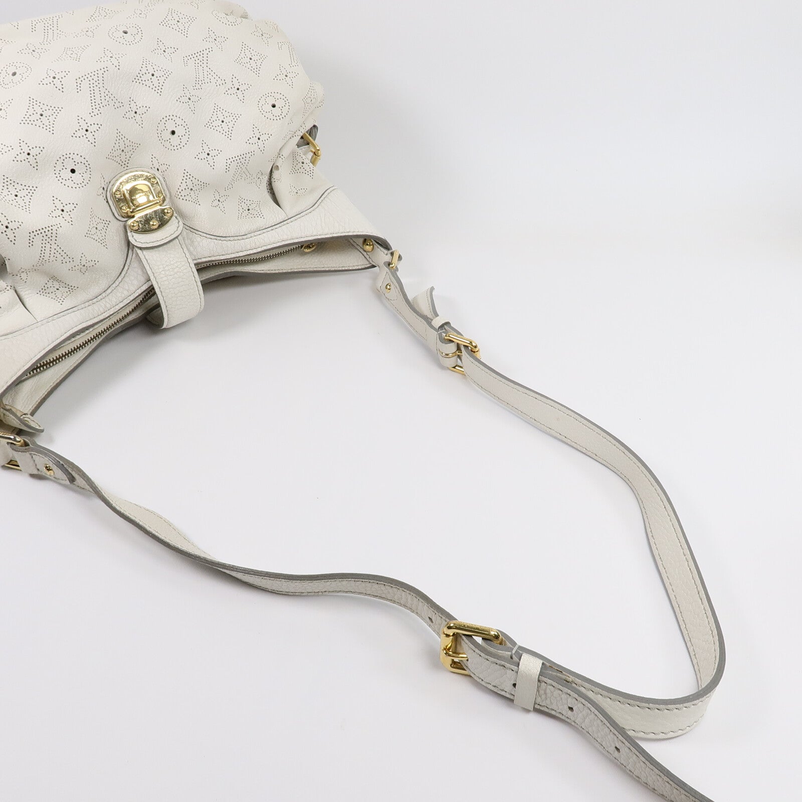 LOUIS VUITTON Mahina XS Shoulder Bag肩背袋白色