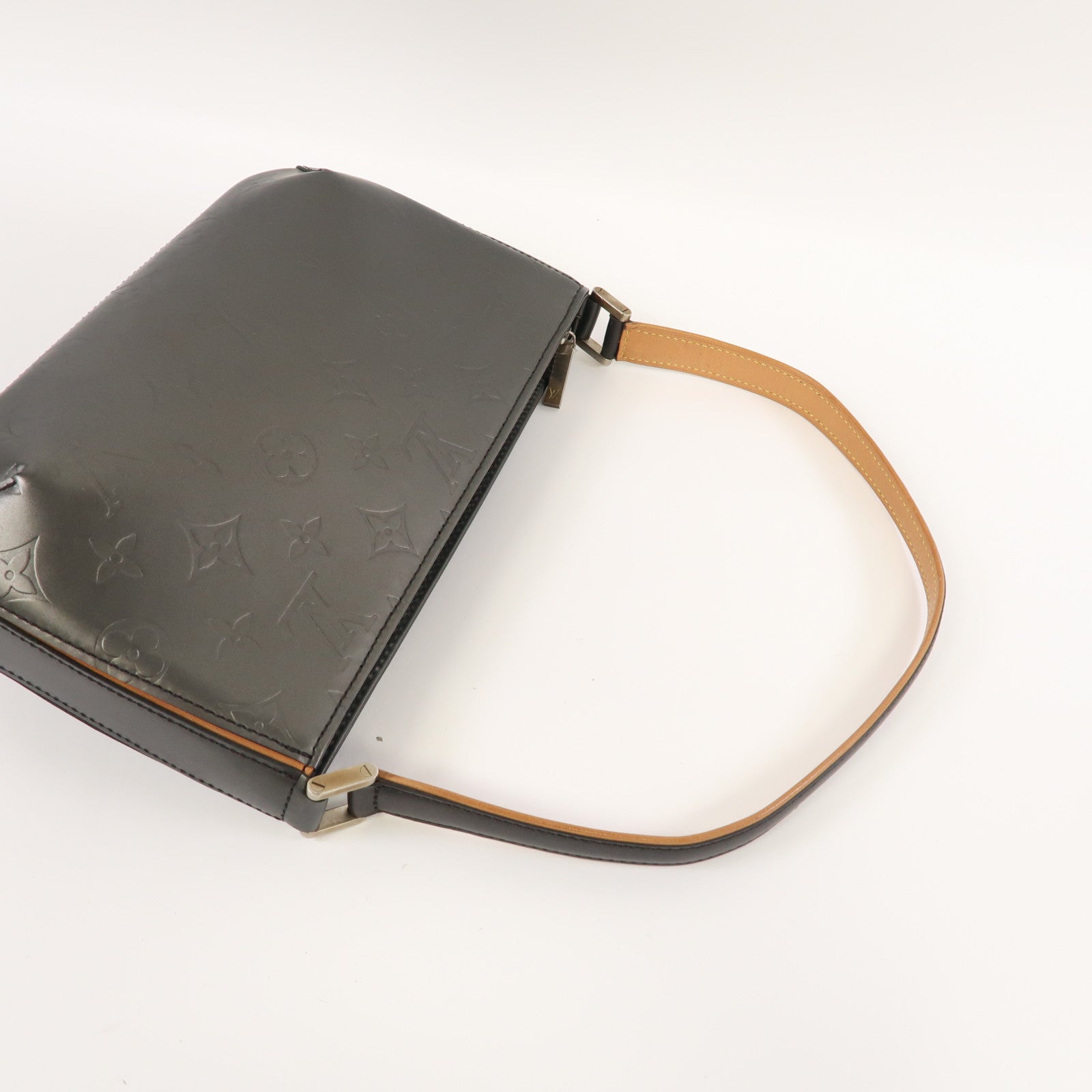 LOUIS VUITTON Monogram Mat Fowler Bag銀扣灰色