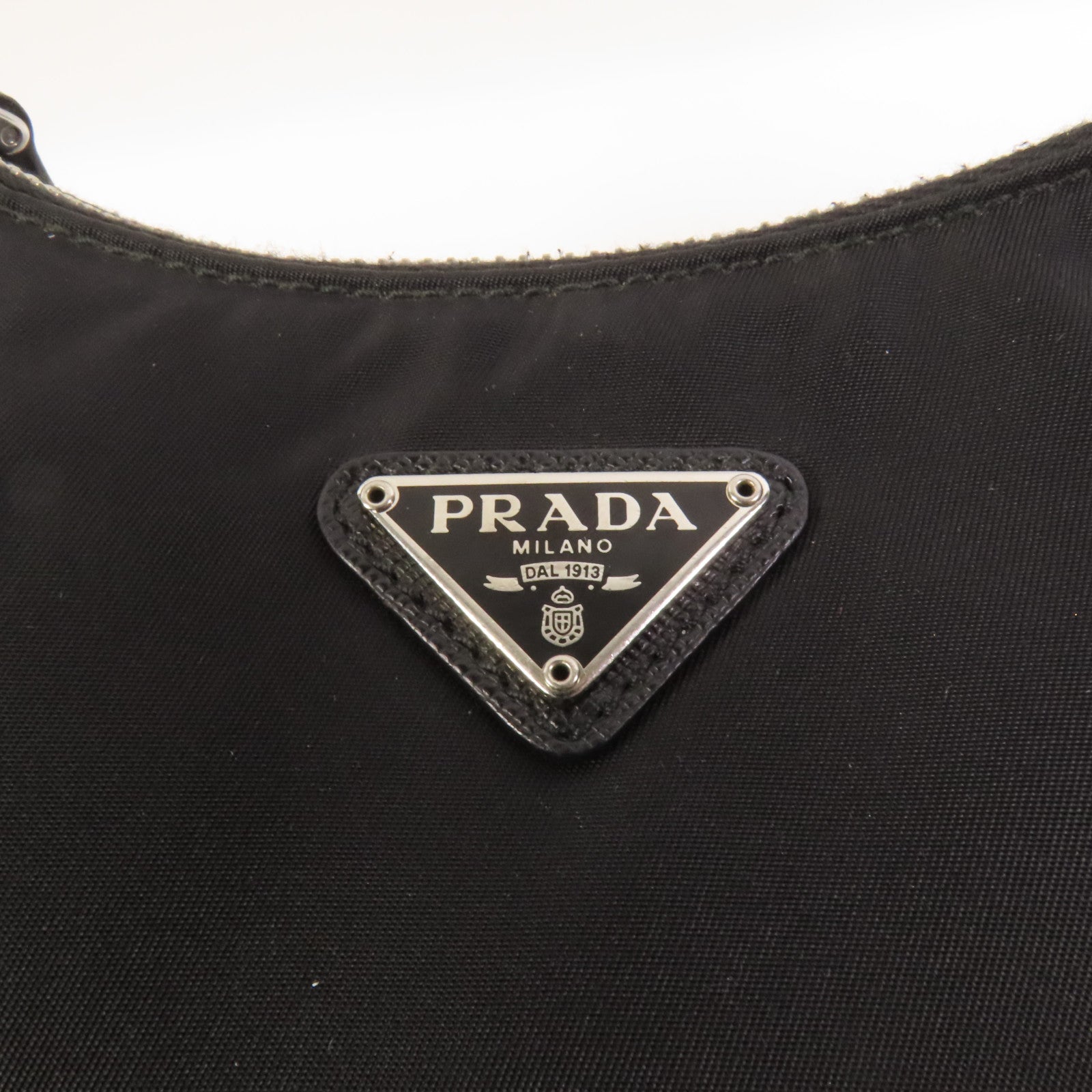 PRADA 【激減優惠】尼龍Re-Edition 2005銀扣手挽肩背兩用袋