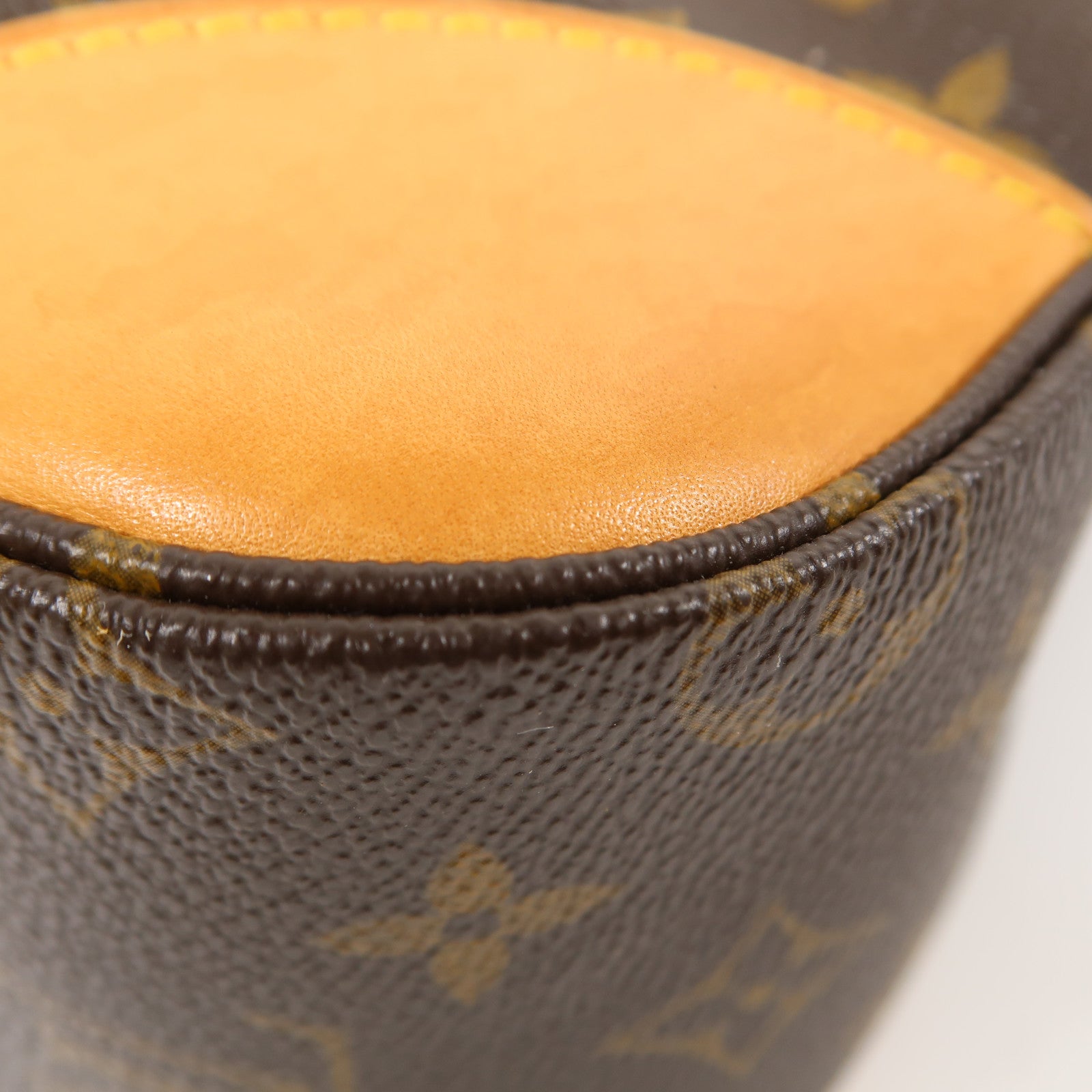 LOUIS VUITTON Monogram Boulogne金扣肩背袋啡色