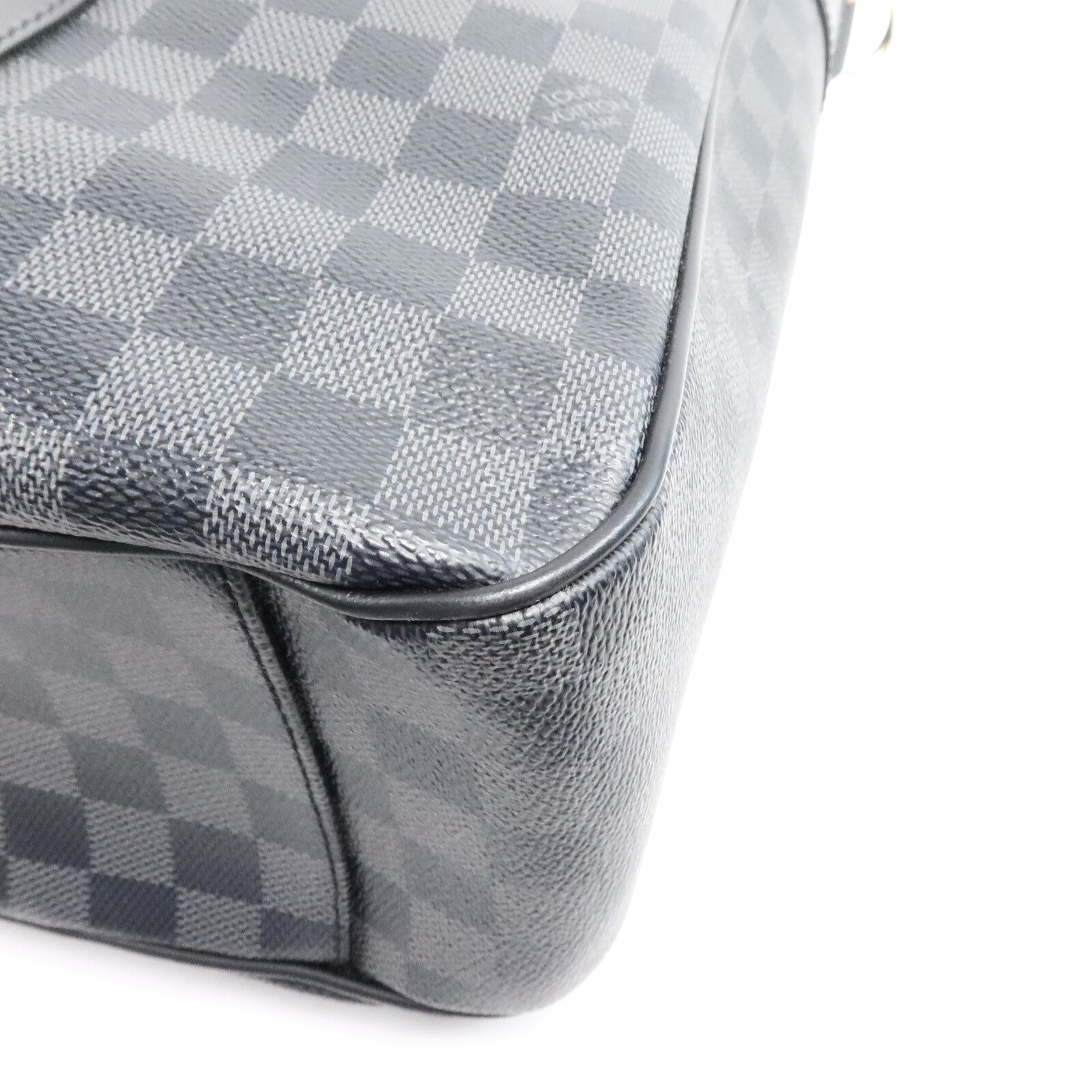 LOUIS VUITTON Damier Graphite Tadao MM銀扣手挽肩背兩用袋