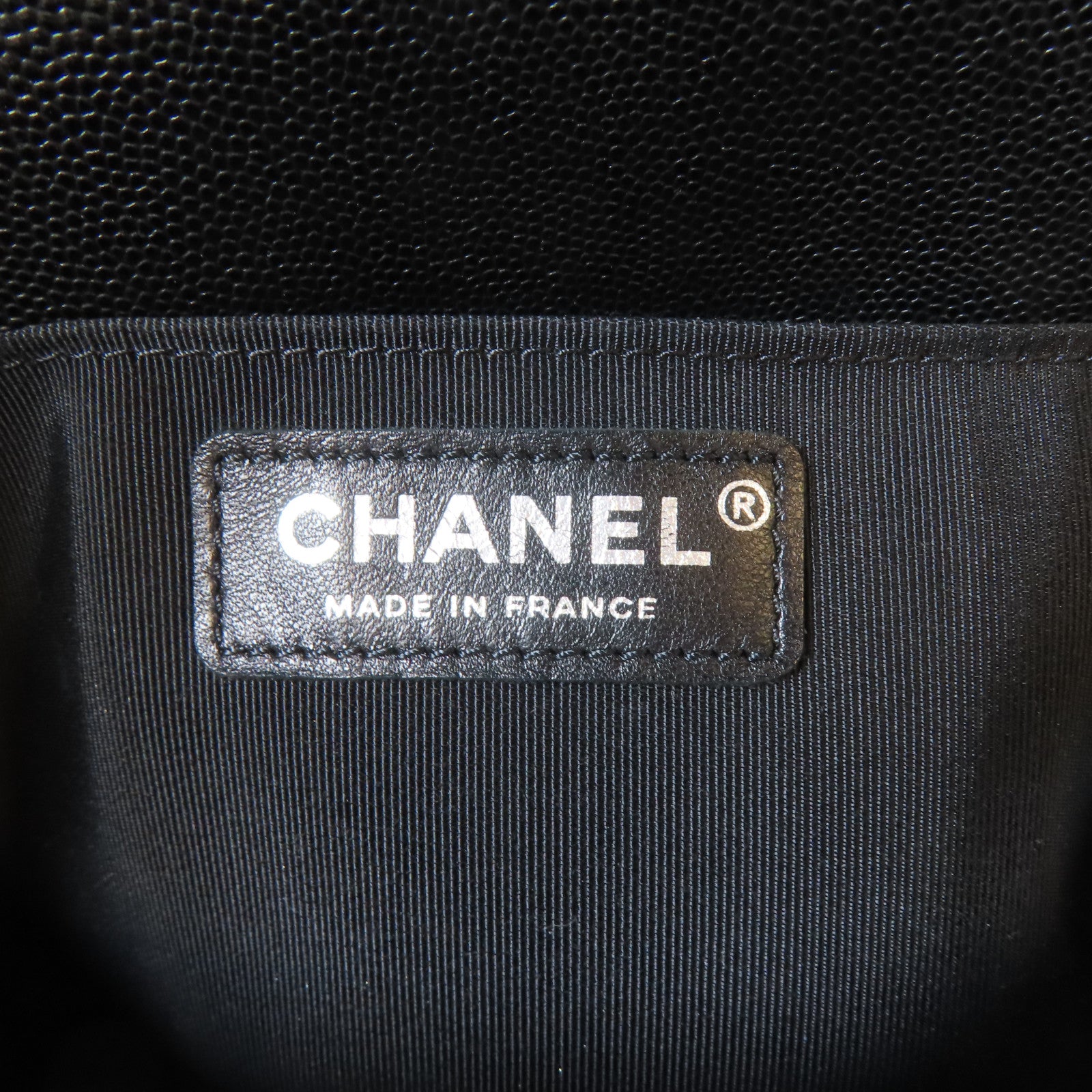 CHANEL 菱格牛皮皮革Boy 25cm銀扣鏈帶肩背袋黑色