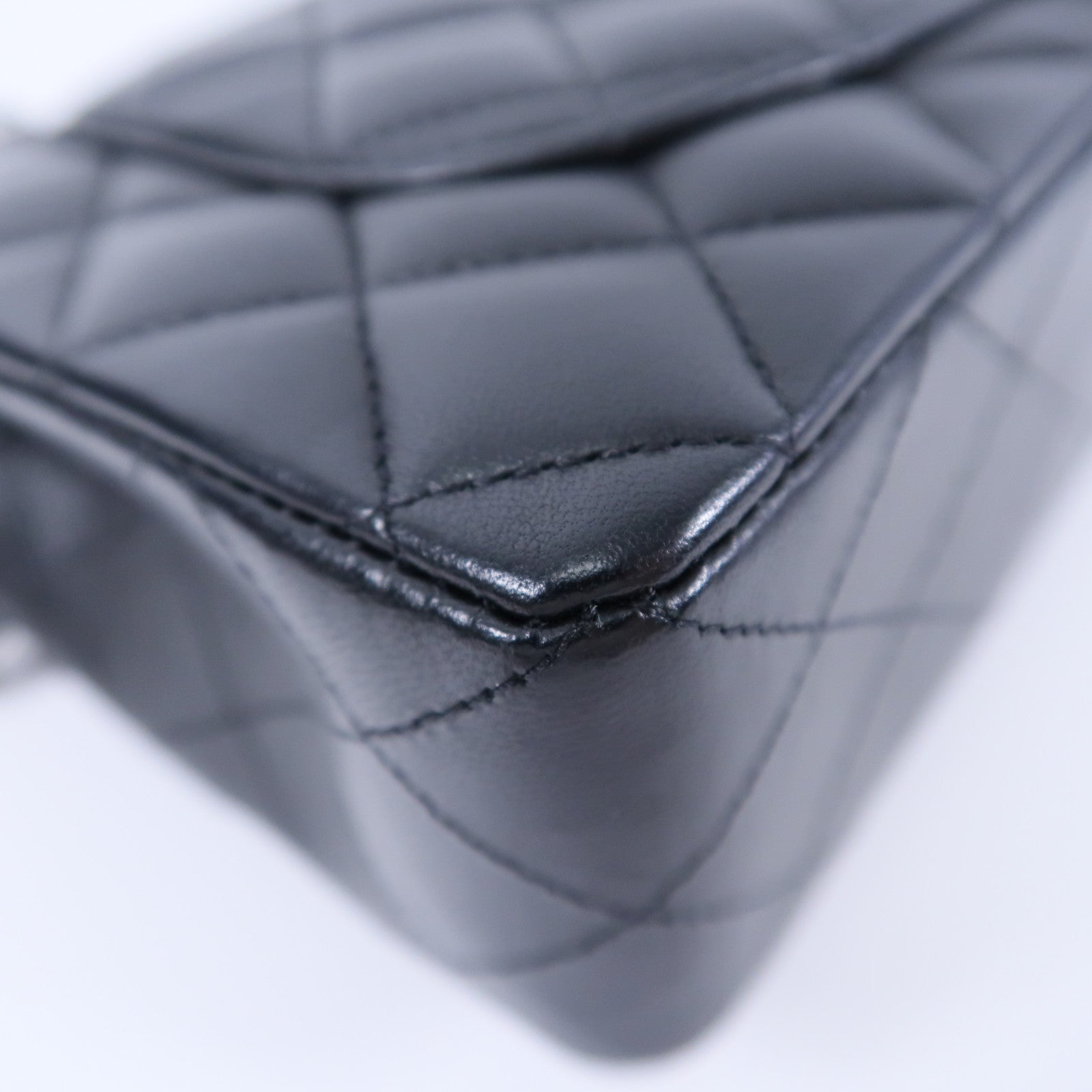 CHANEL 羊皮皮革Classic 23鏈帶肩背袋