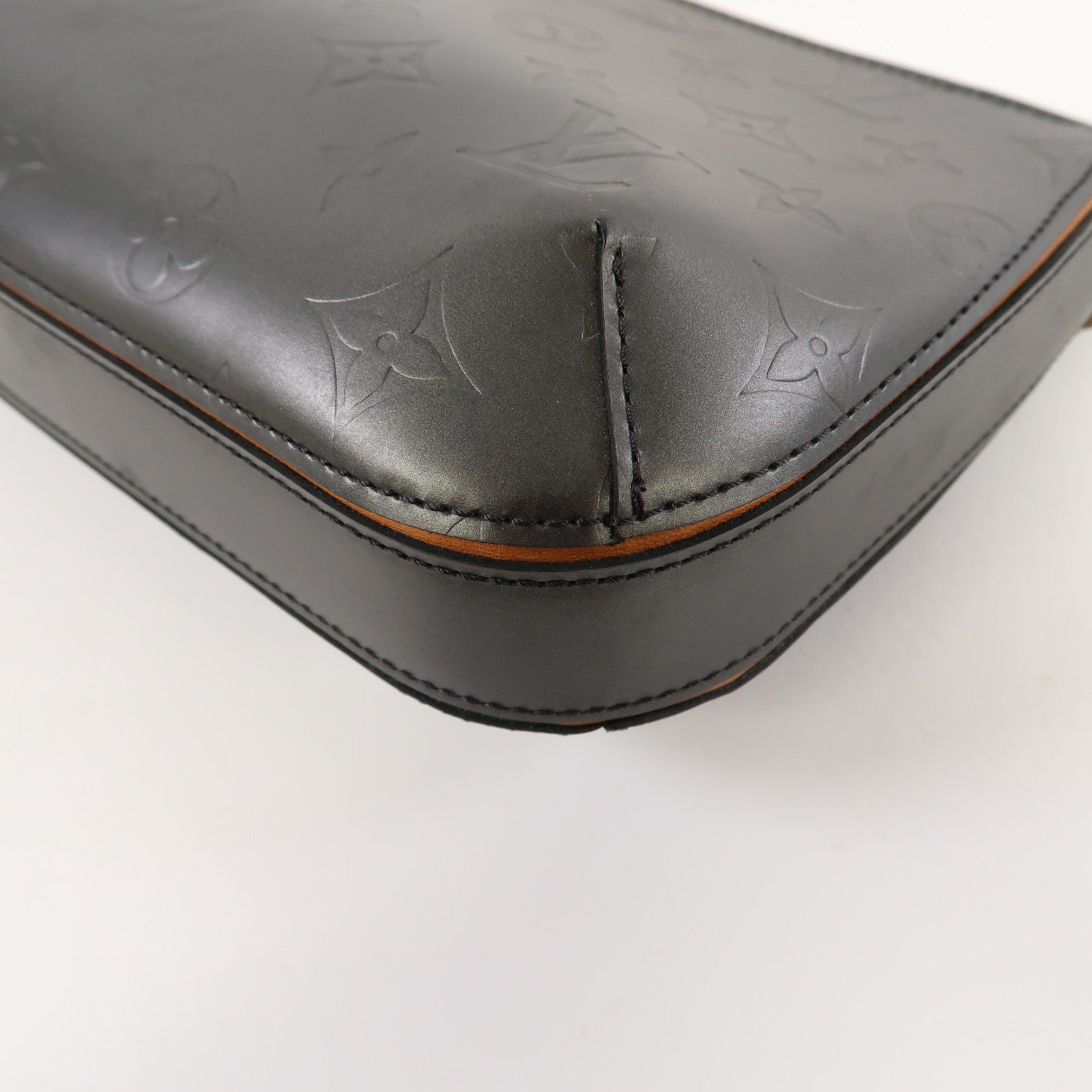 LOUIS VUITTON Monogram Mat Fowler Bag銀扣灰色