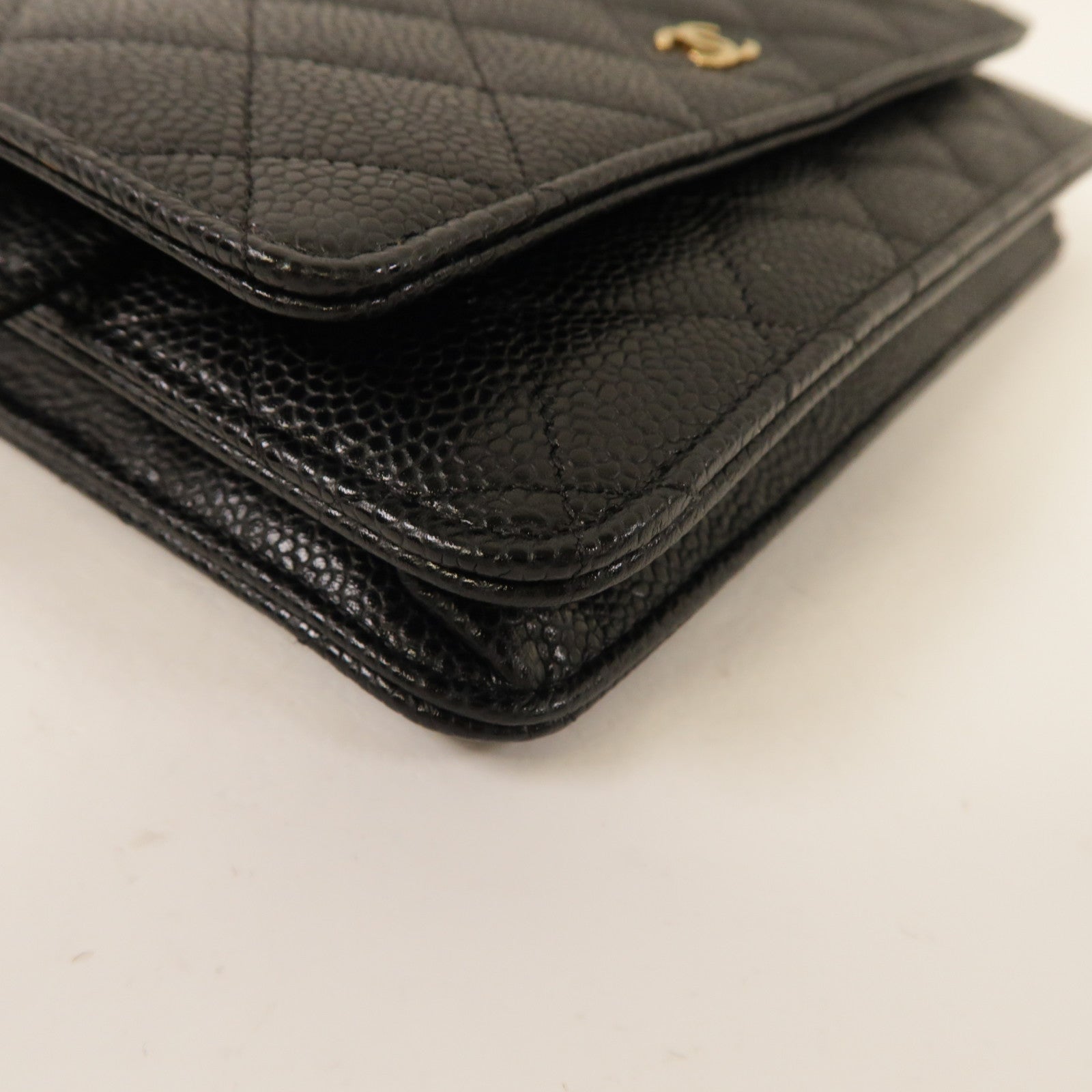 CHANEL 菱格Caviar皮革Wallet On Chain金扣鏈帶肩背袋黑色
