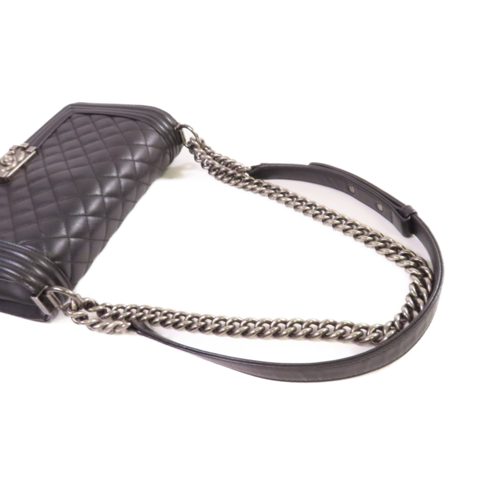 CHANEL 菱格羊皮皮革Boy Chanel 25 Chain Shoulder Bag銀扣鏈帶肩背袋黑色