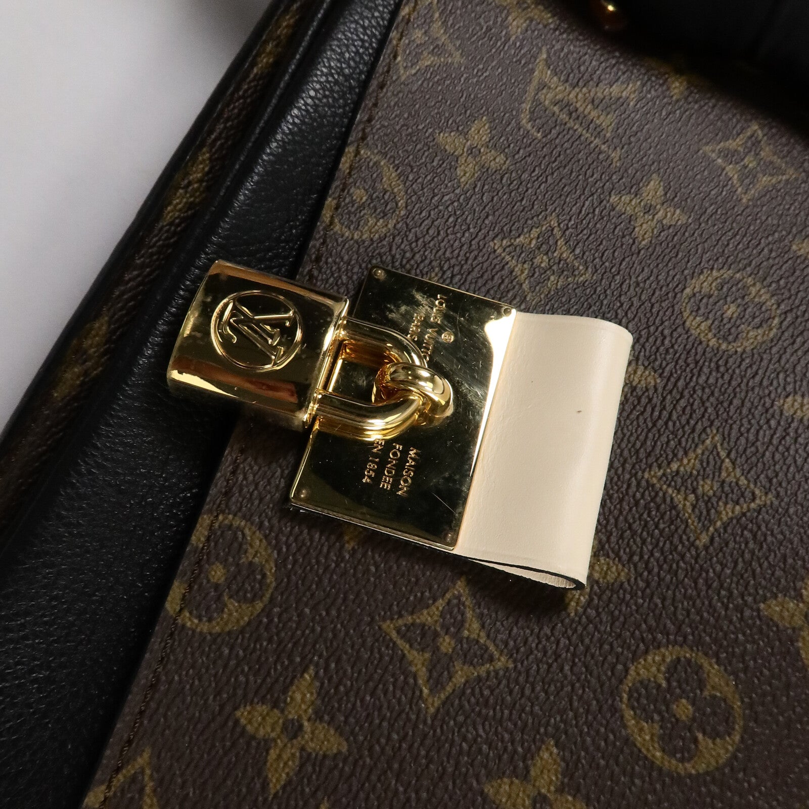 LOUIS VUITTON Monogram Vanguard手挽肩背兩用袋