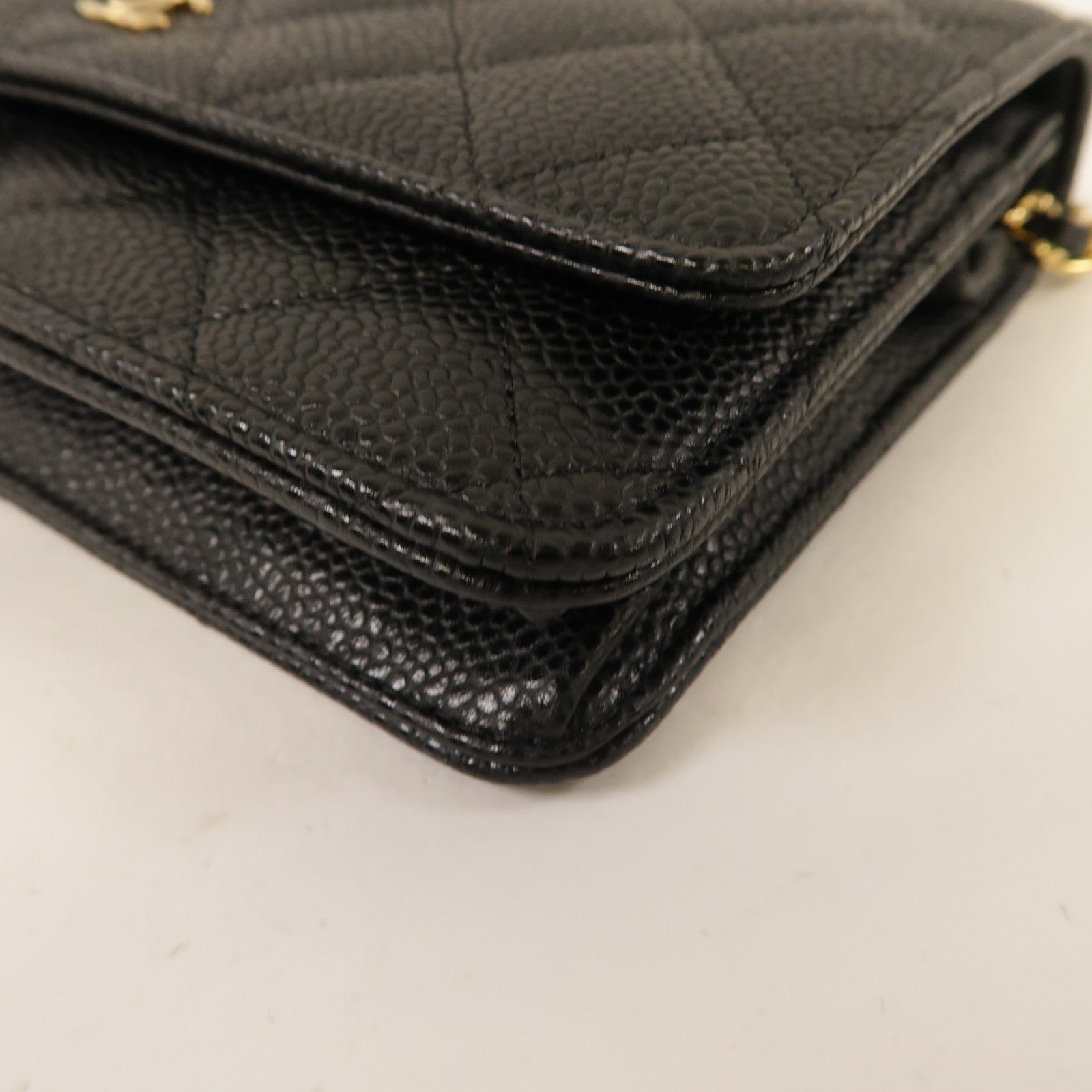 CHANEL 菱格Caviar皮革Wallet On Chain金扣鏈帶肩背袋黑色