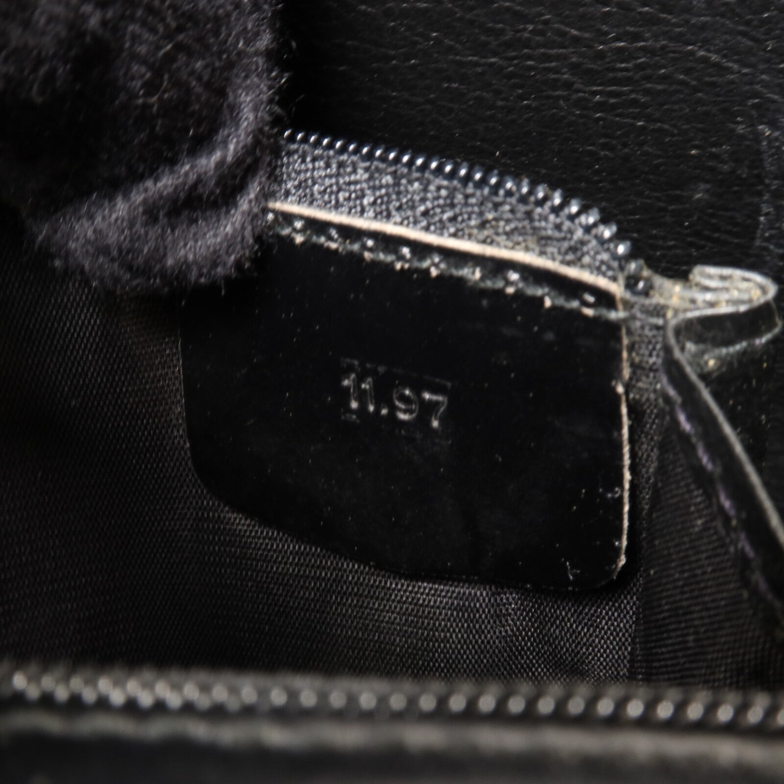 BALLY 牛皮皮革Chain Shoulder鏈帶肩背袋