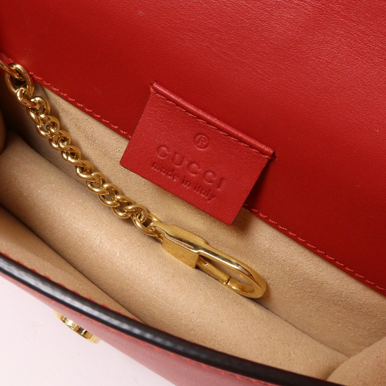 GUCCI 牛皮皮革Sylvie Mini鏈帶肩背袋