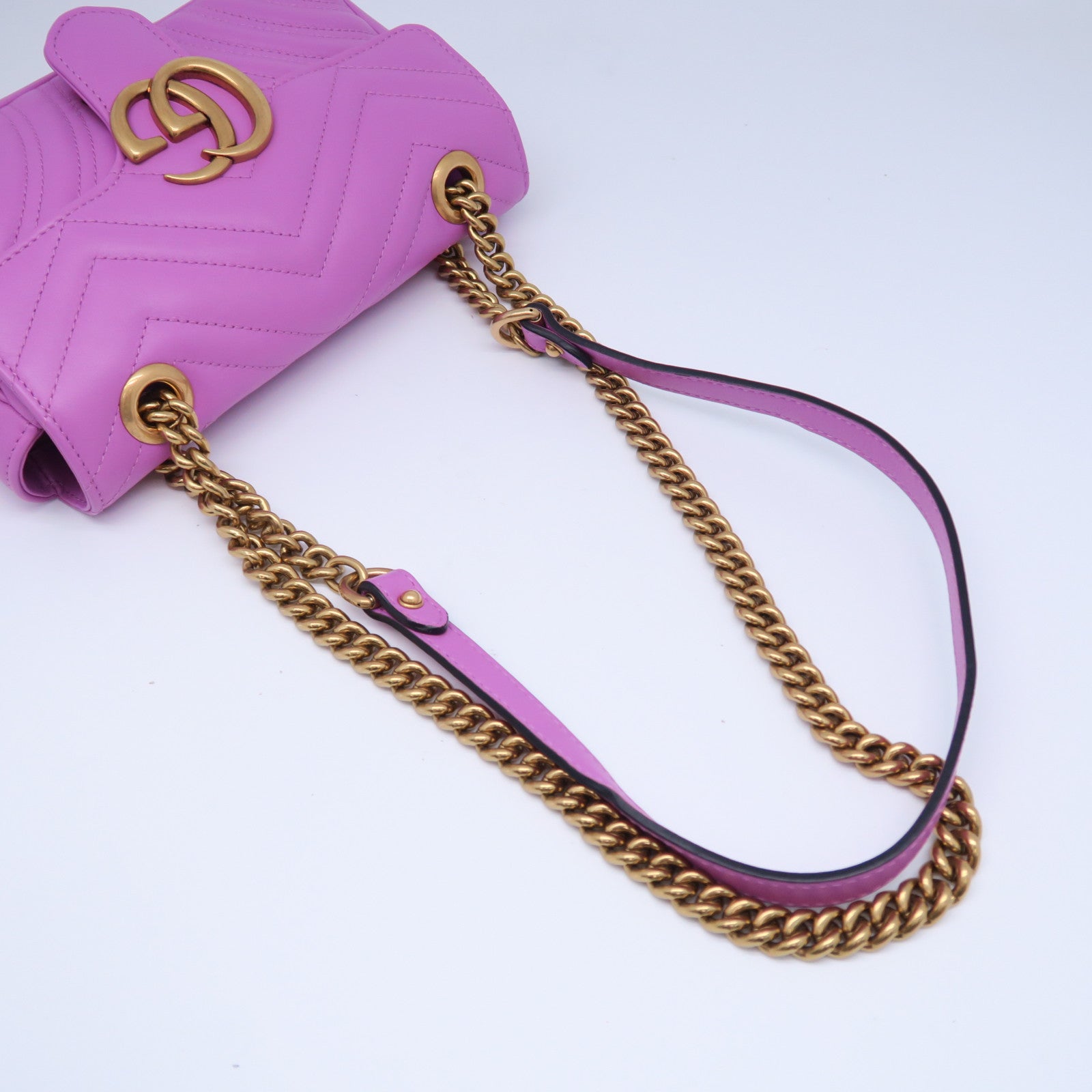 GUCCI 【清倉大減價】牛皮皮革GG Marmont金扣肩背袋紫色