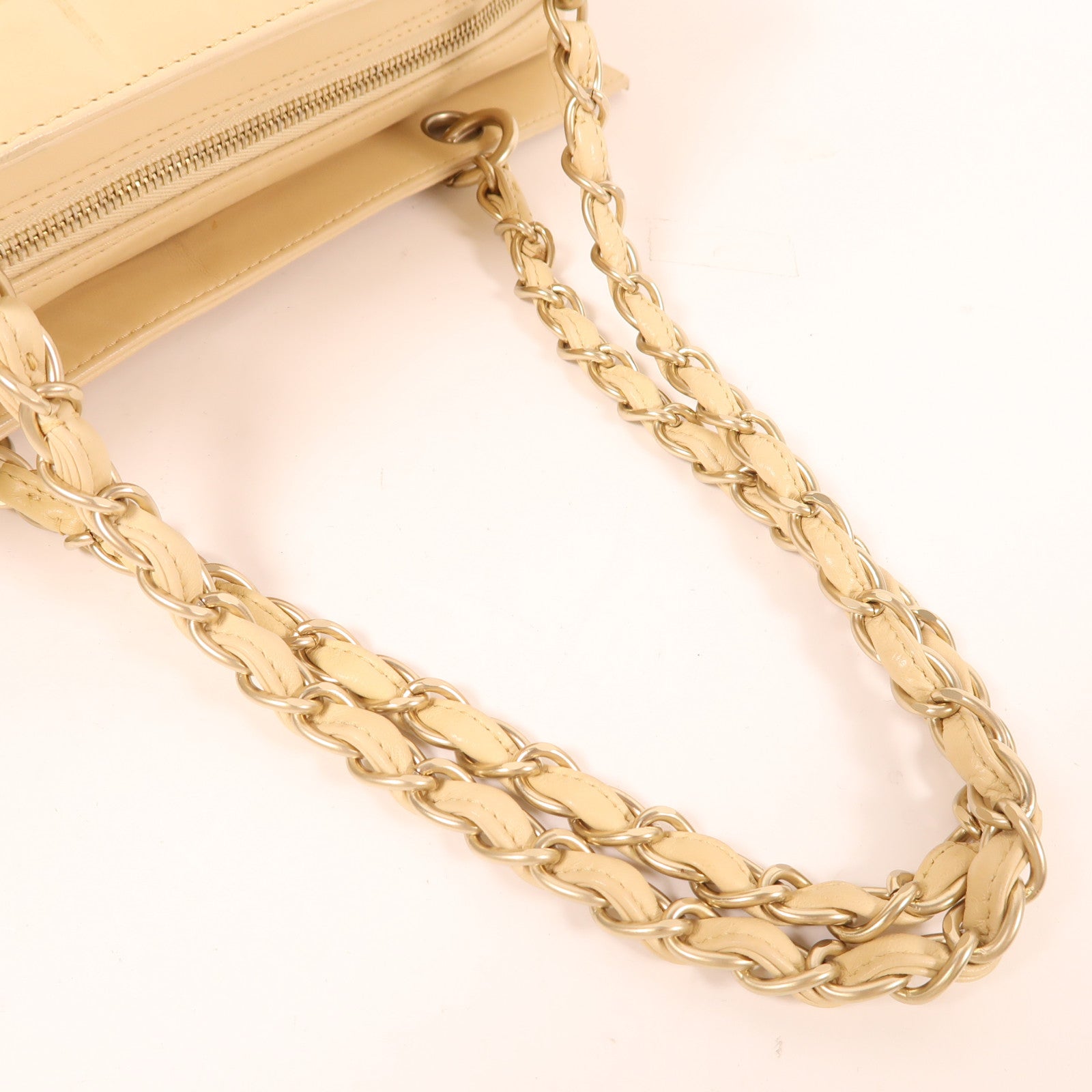 CHANEL 牛皮皮革Chocolate Bar Shoulder Bag金扣鏈帶肩背袋