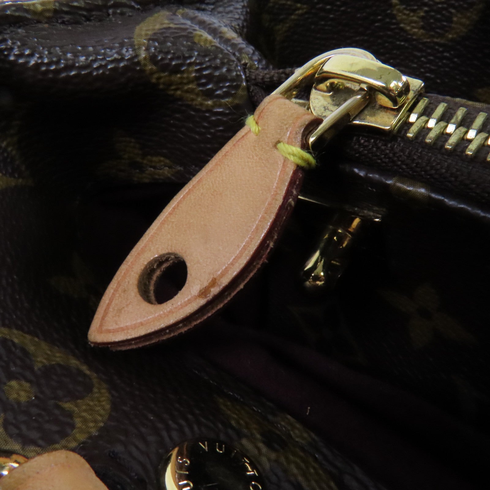 LOUIS VUITTON Monogram Montaigne BB金扣手挽肩背兩用袋