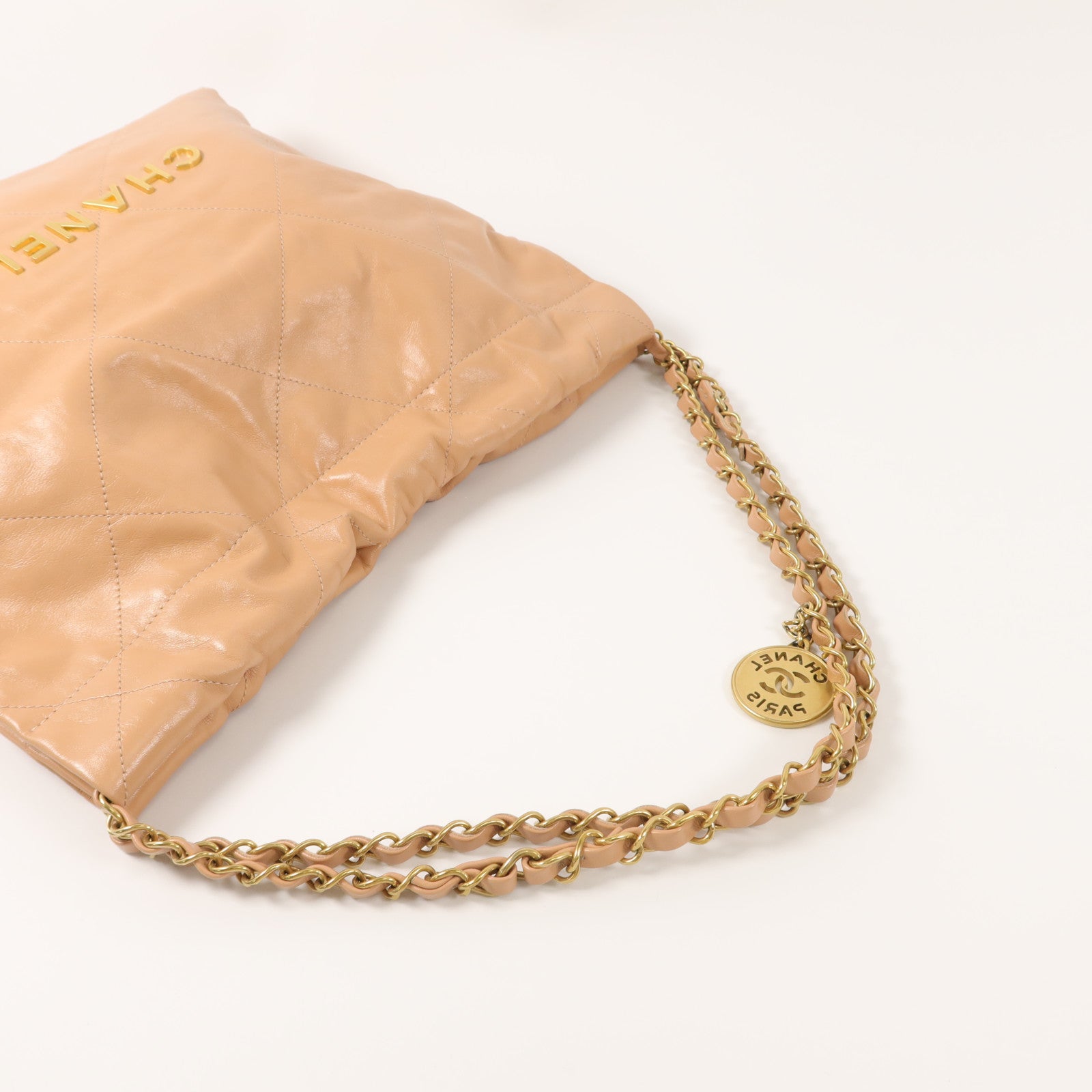 CHANEL 牛皮皮革Chanel 22 Small鏈帶肩背袋