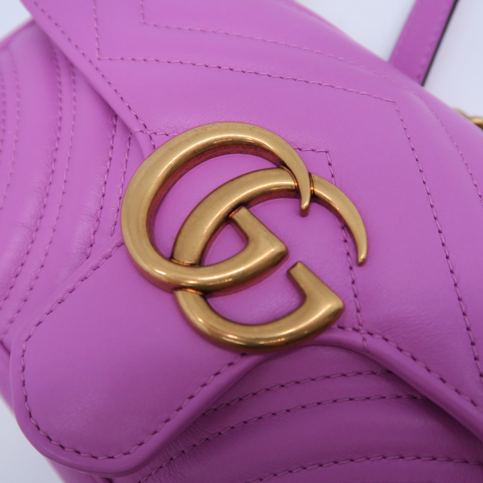 GUCCI 【清倉大減價】牛皮皮革GG Marmont金扣肩背袋紫色