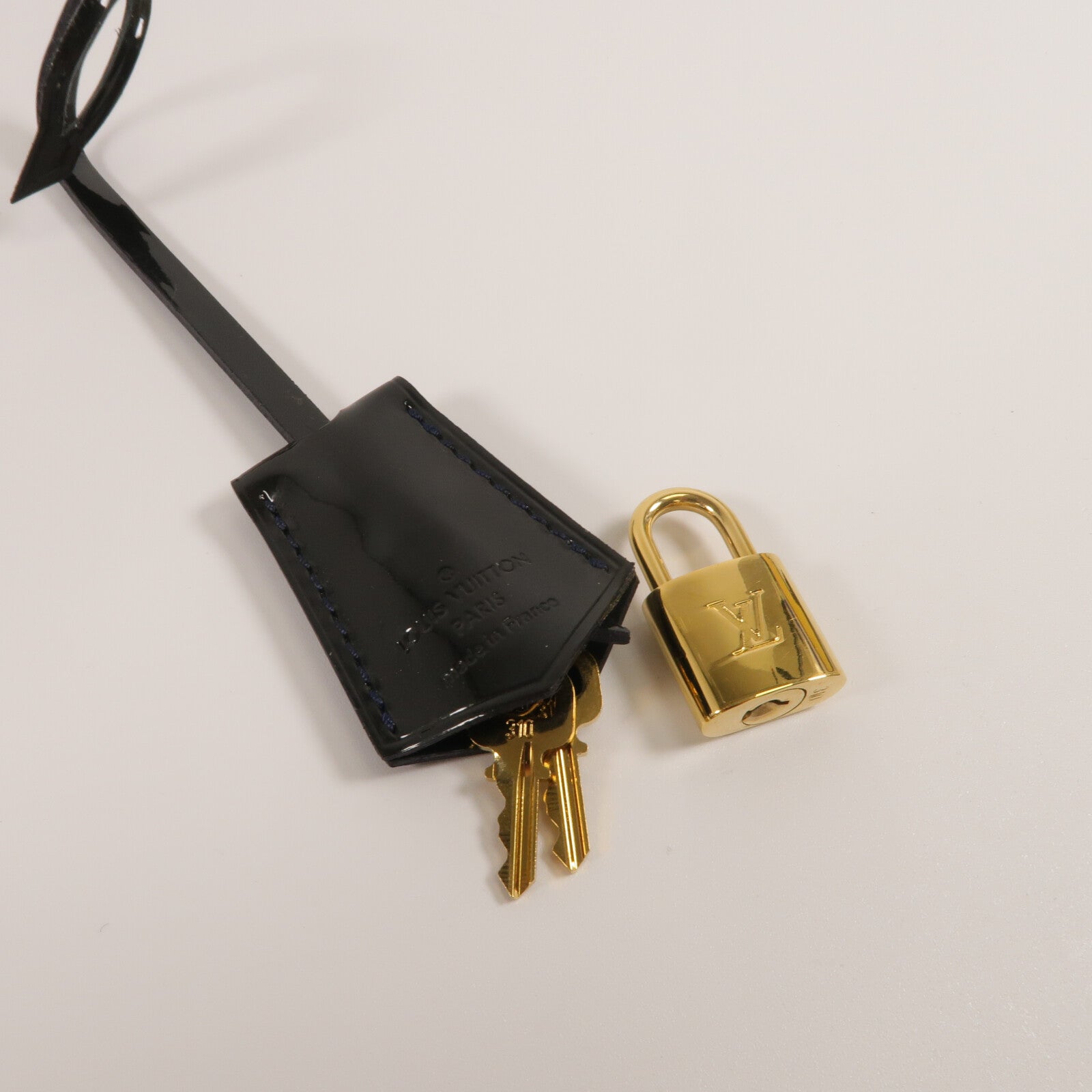 LOUIS VUITTON Vernis Alma GM手挽袋
