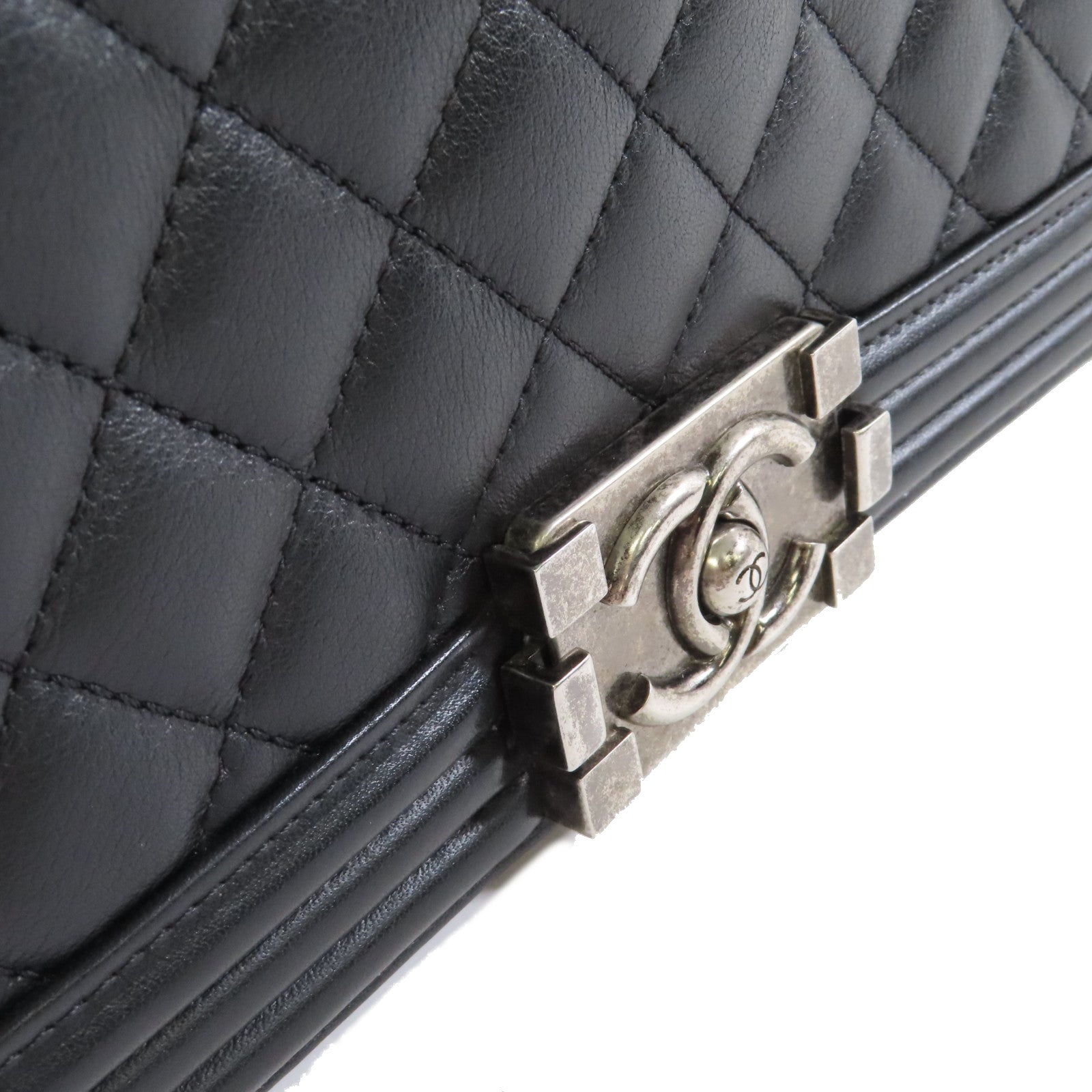 CHANEL 菱格羊皮皮革Boy Chanel 25 Chain Shoulder Bag銀扣鏈帶肩背袋黑色