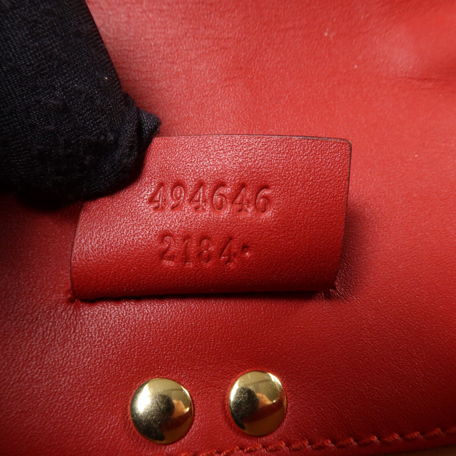 GUCCI 牛皮皮革Sylvie Mini鏈帶肩背袋