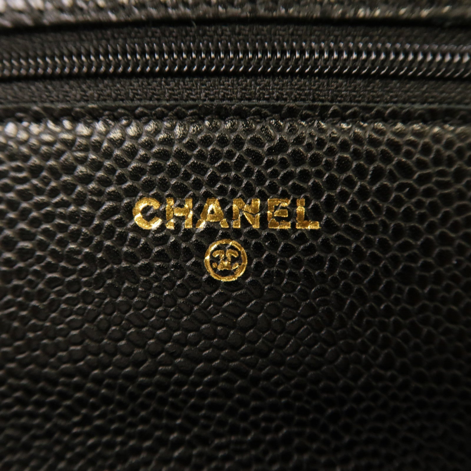 CHANEL 菱格Caviar皮革Wallet On Chain金扣鏈帶肩背袋黑色