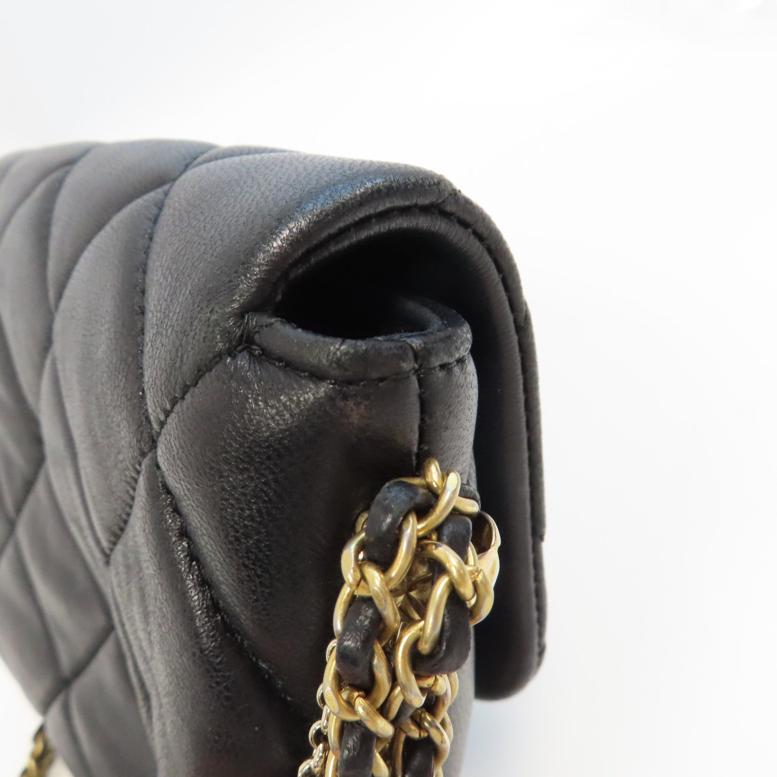 CHANEL 【激減優惠】菱格羊皮皮革Chain Shoulder金扣鏈帶肩背袋黑色