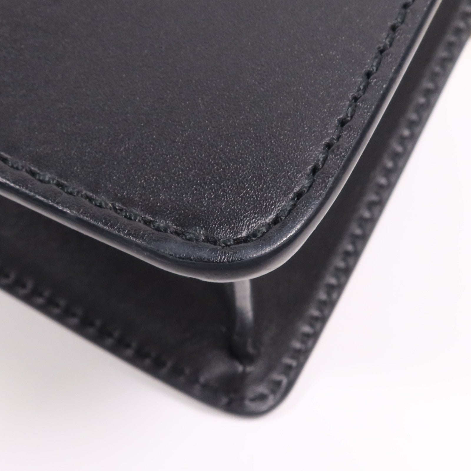 GUCCI 牛皮皮革Syvie Mini金扣鏈帶肩背袋