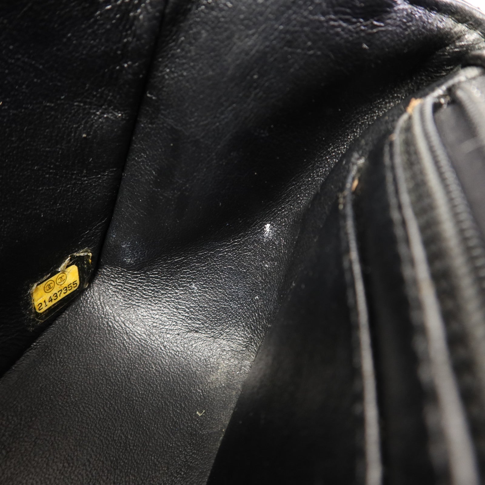 CHANEL 牛皮皮革Mini Classic 20金扣鏈帶肩背袋