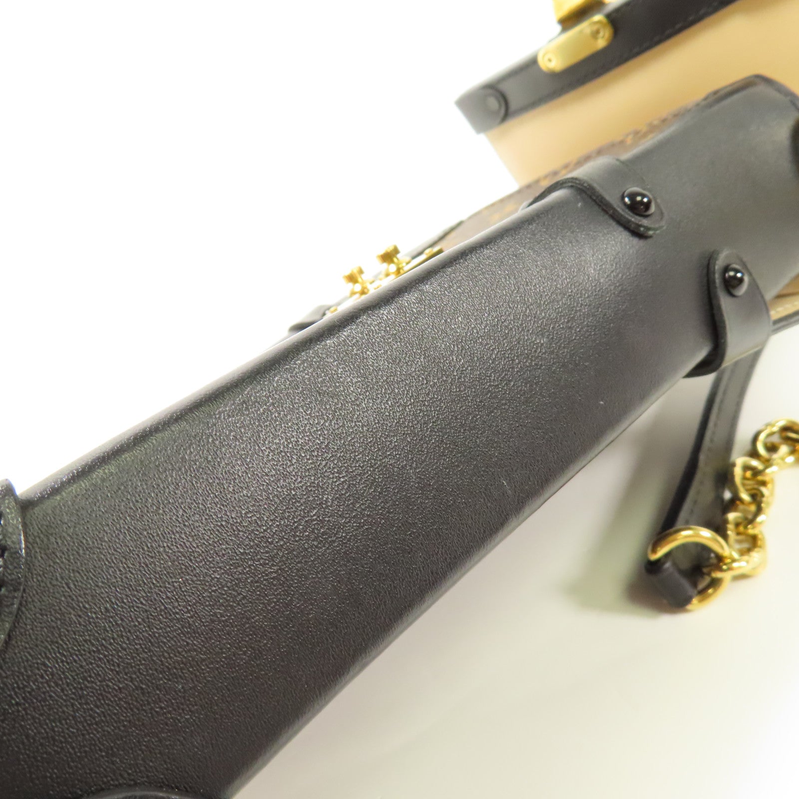 LOUIS VUITTON LV GHW Pochette Trunk Vertical Shoulder Bag Monogram M63913 Brown