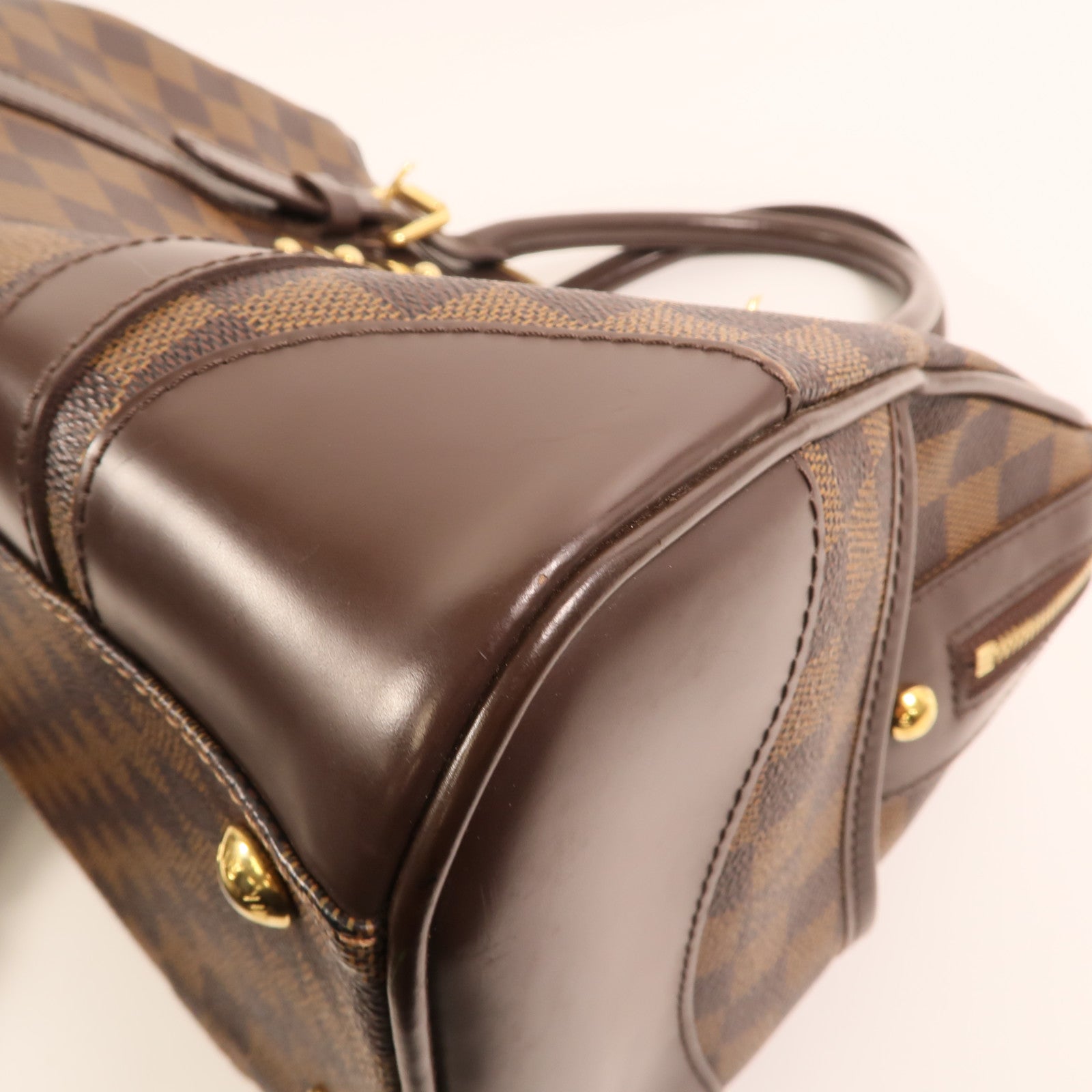 LOUIS VUITTON Damier Berkeley金扣手挽袋